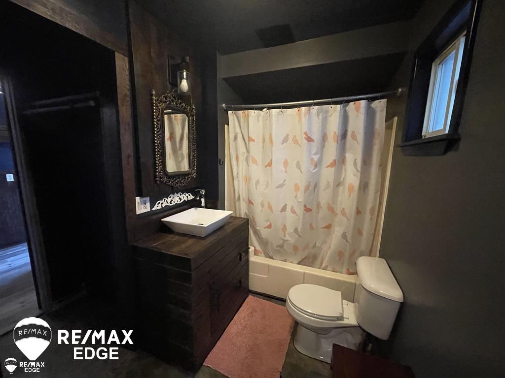 494 W Barnes Lake Road, MI 48421 — Photo 11