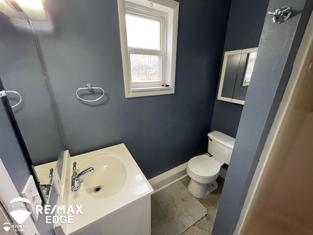 494 W Barnes Lake Road, MI 48421 — Photo 18