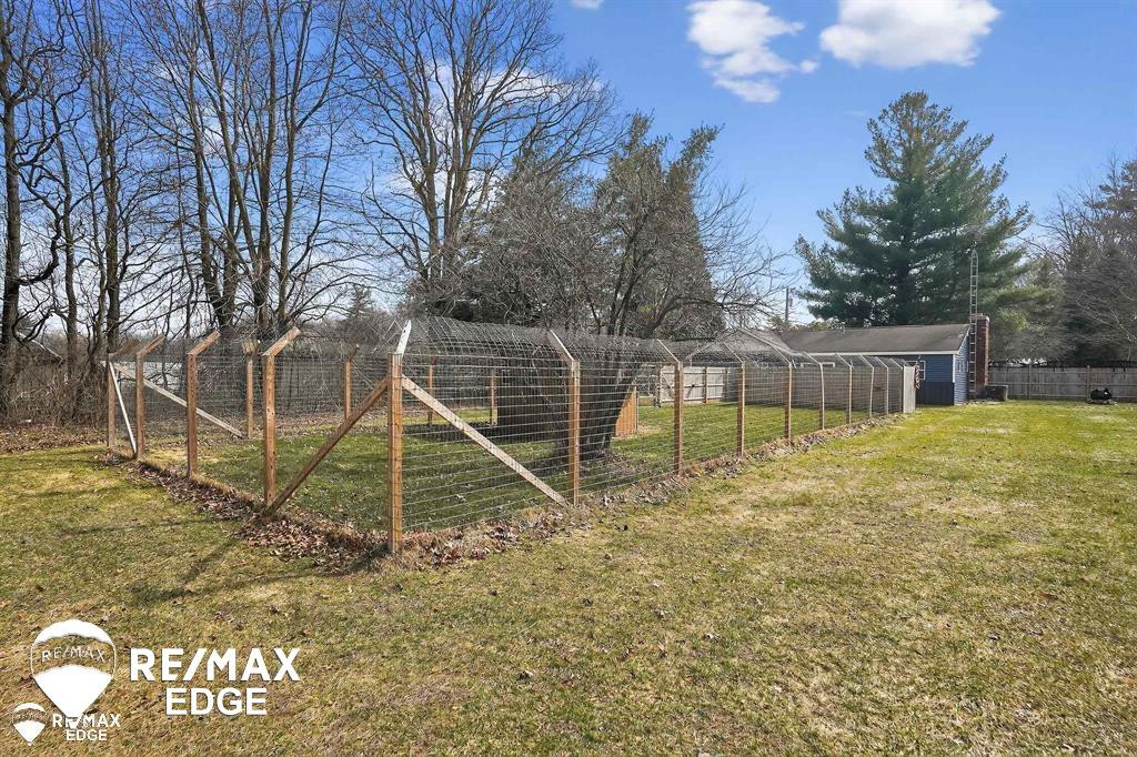 494 W Barnes Lake Road, MI 48421 — Photo 22