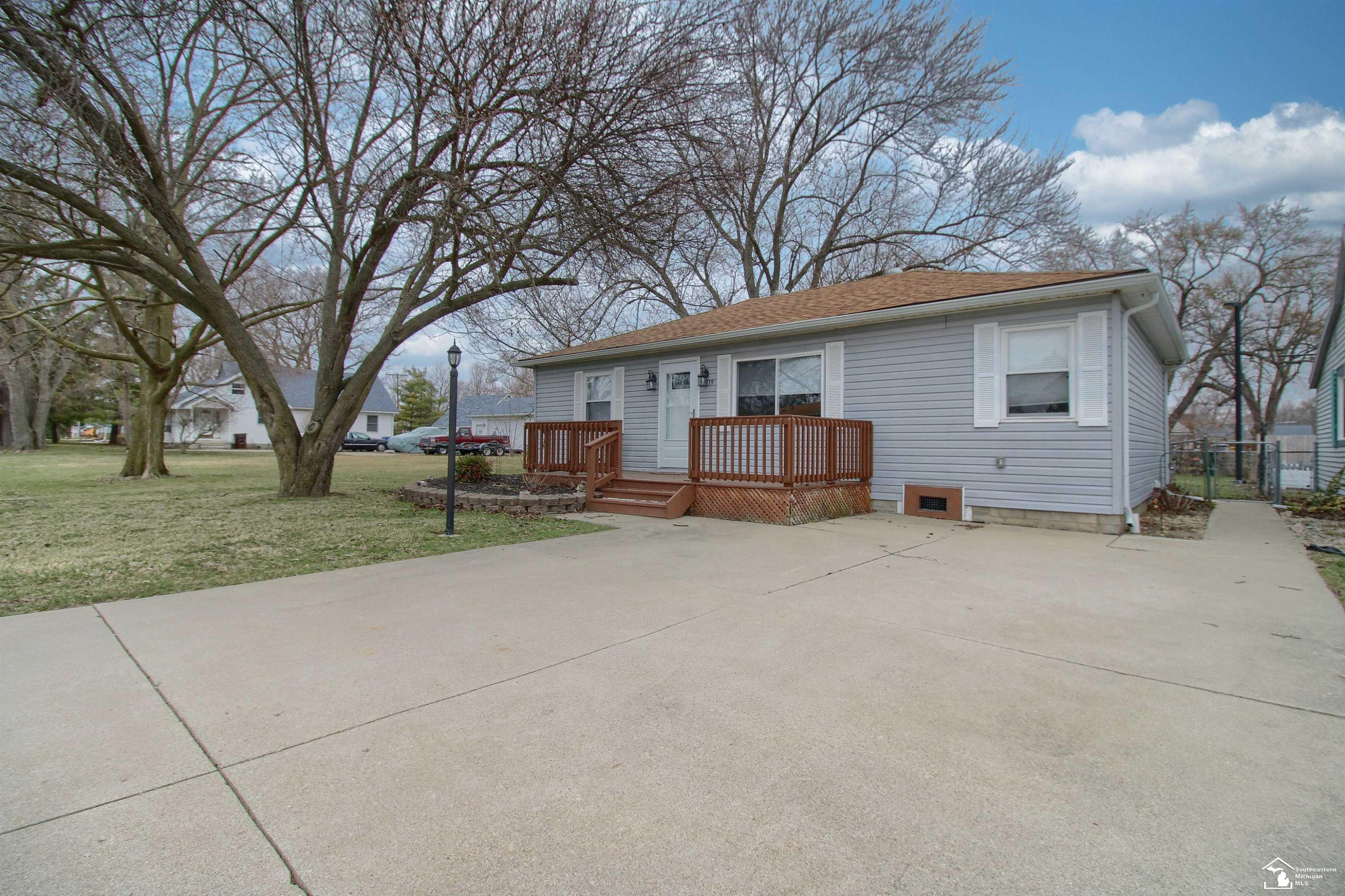 3119 Lakeview Street, Monroe, MI 48162 — Photo 3