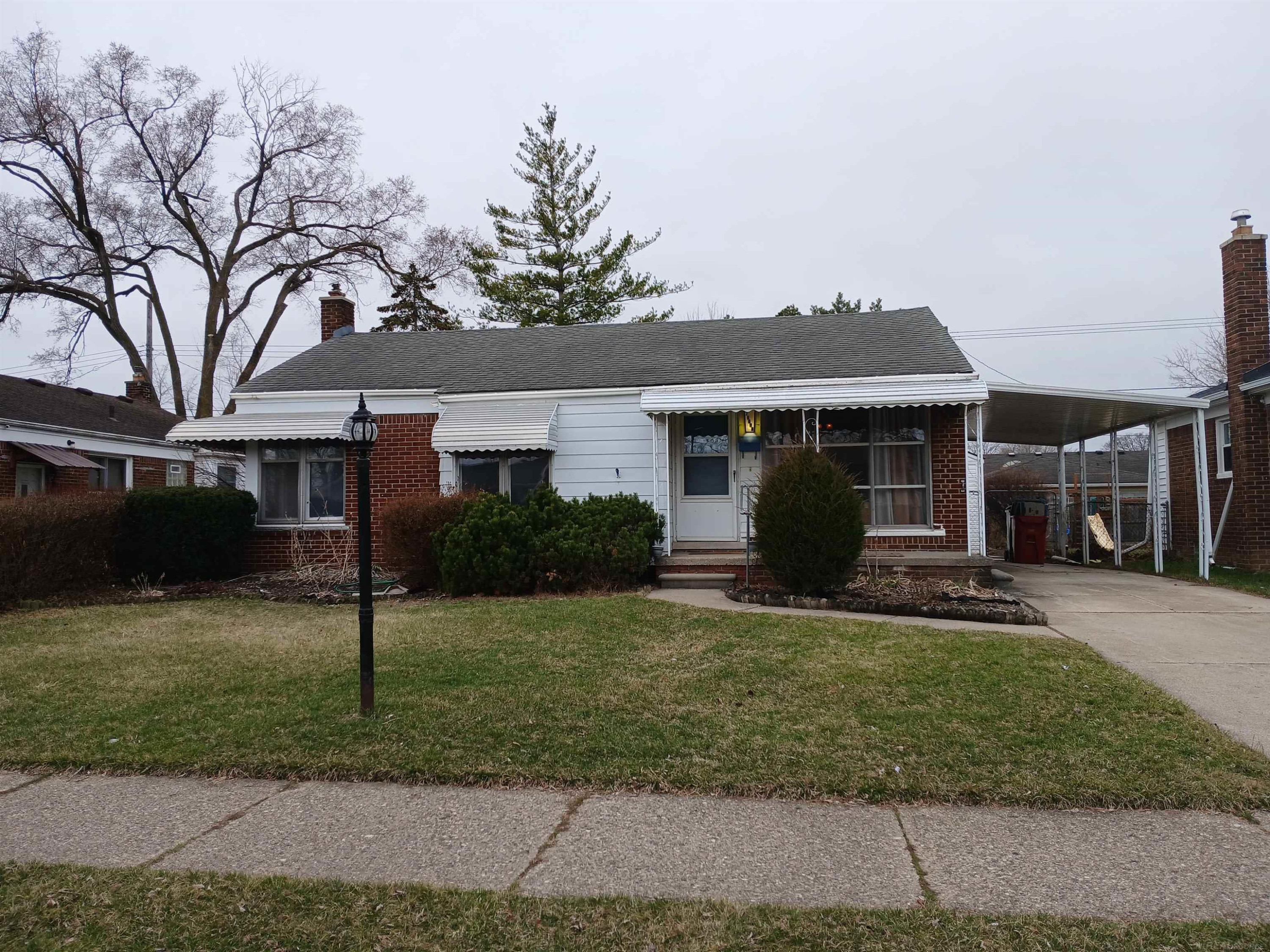 28603 Bohn Street, Roseville, MI 48066 — front exterior