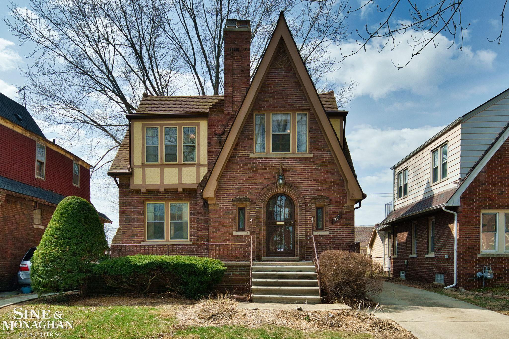 7708 Hazel Drive, Jenison, MI, 49428