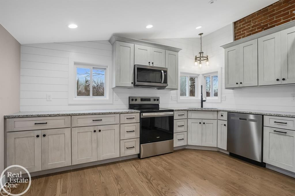 8894 Arnold Road, MI — Photo 9