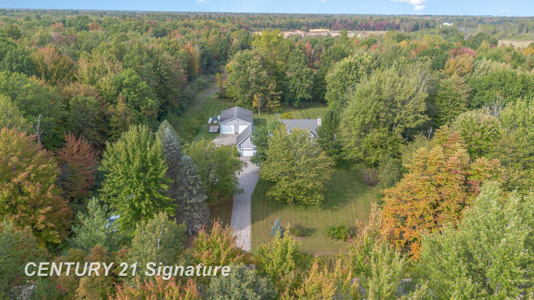2265 E Brooks Road, Freeland, MI 48623 — Photo 11