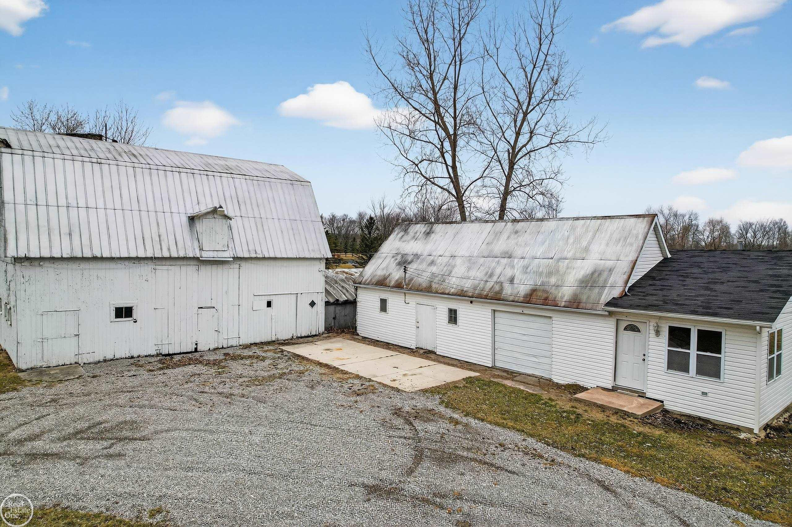 8894 Arnold Road, MI — Photo 33