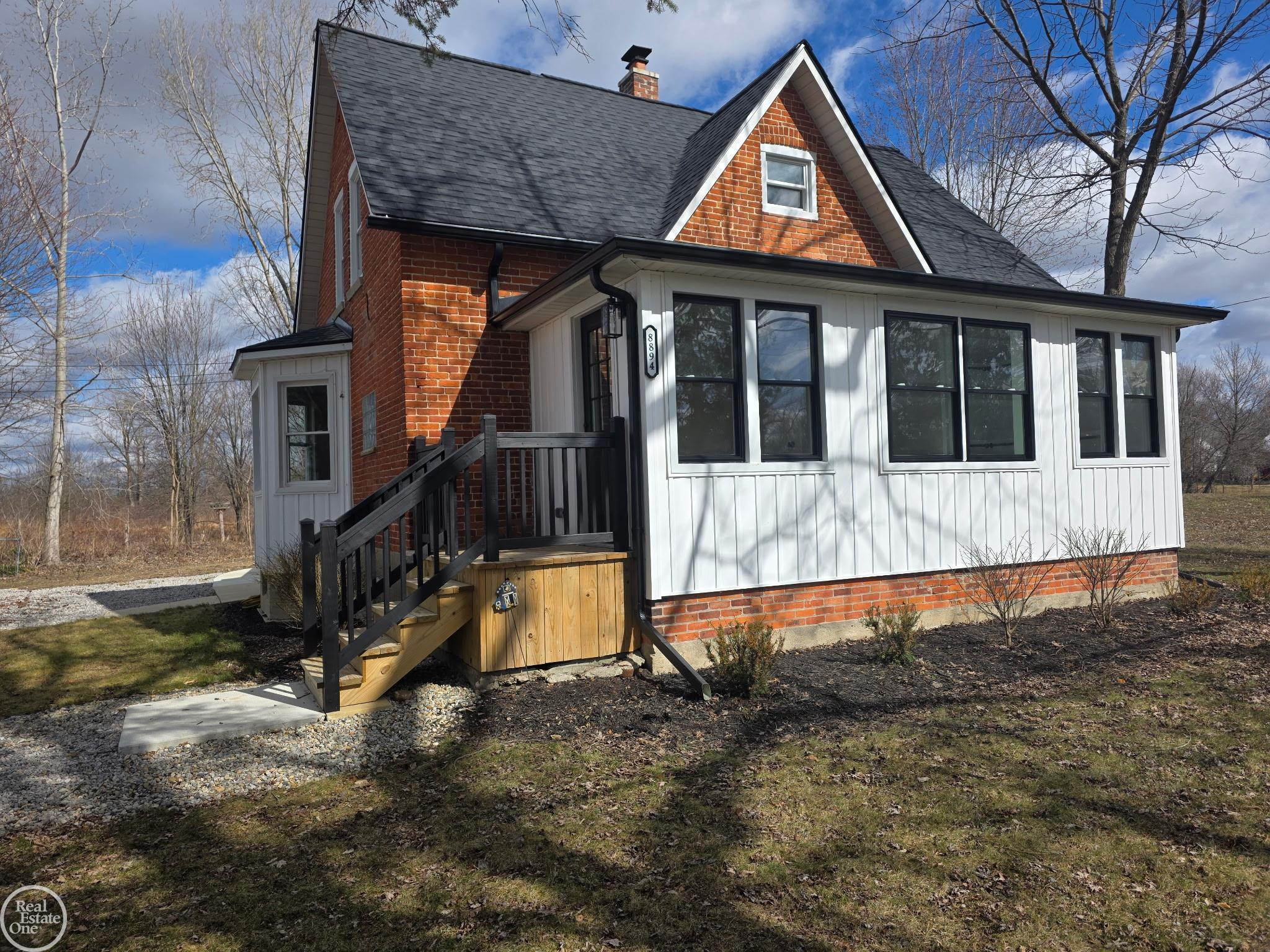8894 Arnold Road, MI