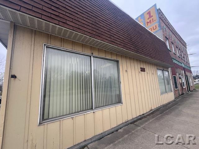 311 W Adrian Street, Blissfield, MI 49228
