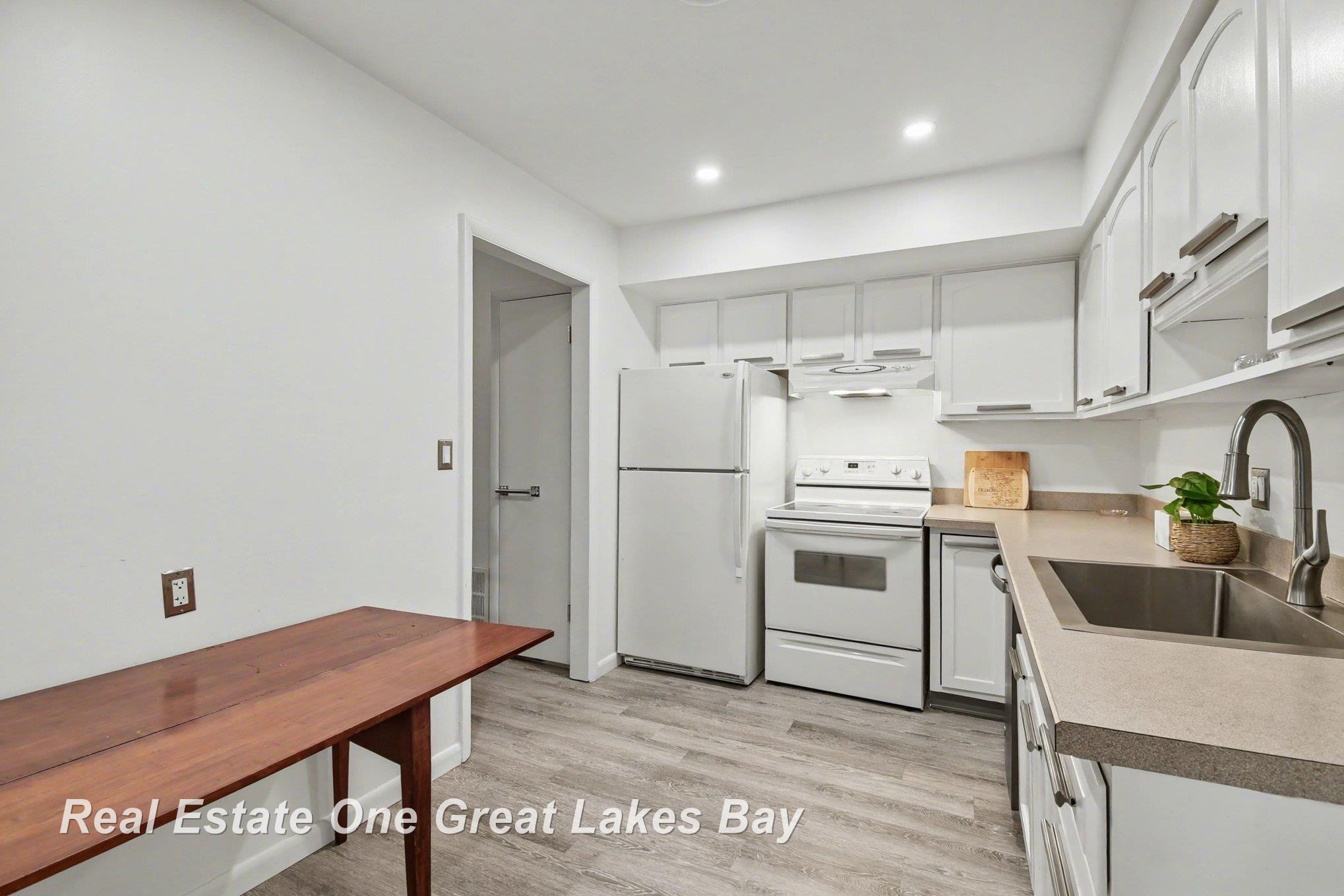 5921 W Michigan Avenue, B2, Saginaw, MI 48638 — Photo 19