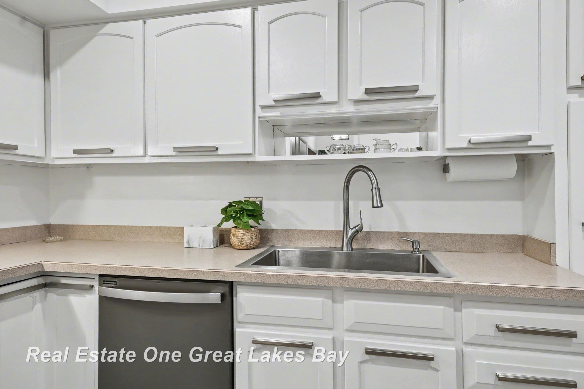 5921 W Michigan Avenue, B2, Saginaw, MI 48638 — Photo 23