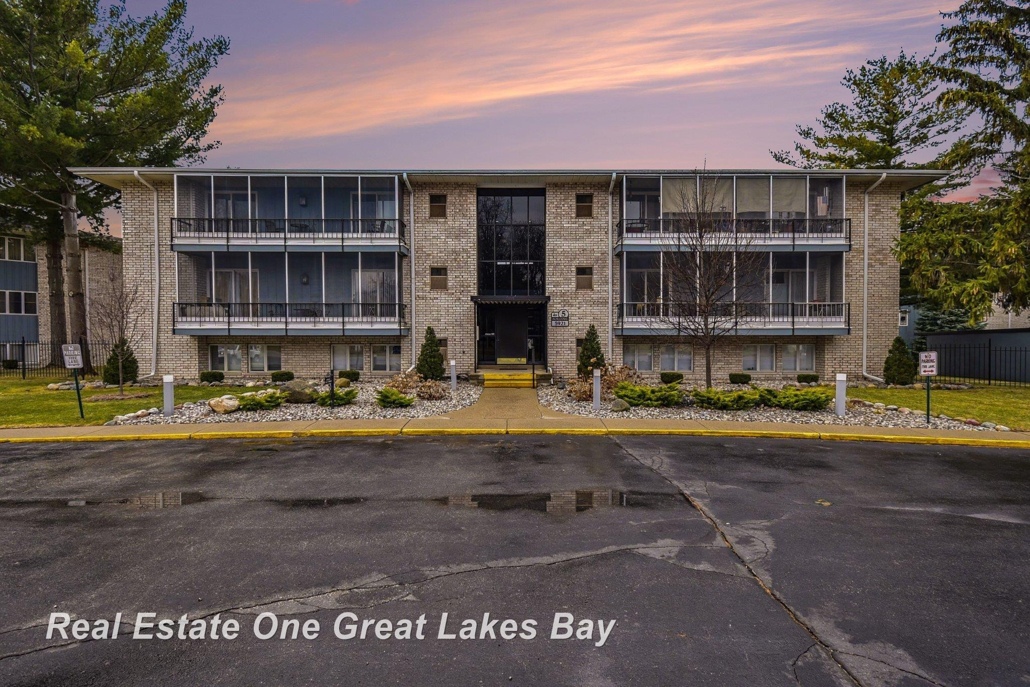 5921 W Michigan Avenue, B2, Saginaw, MI 48638 — Photo 32