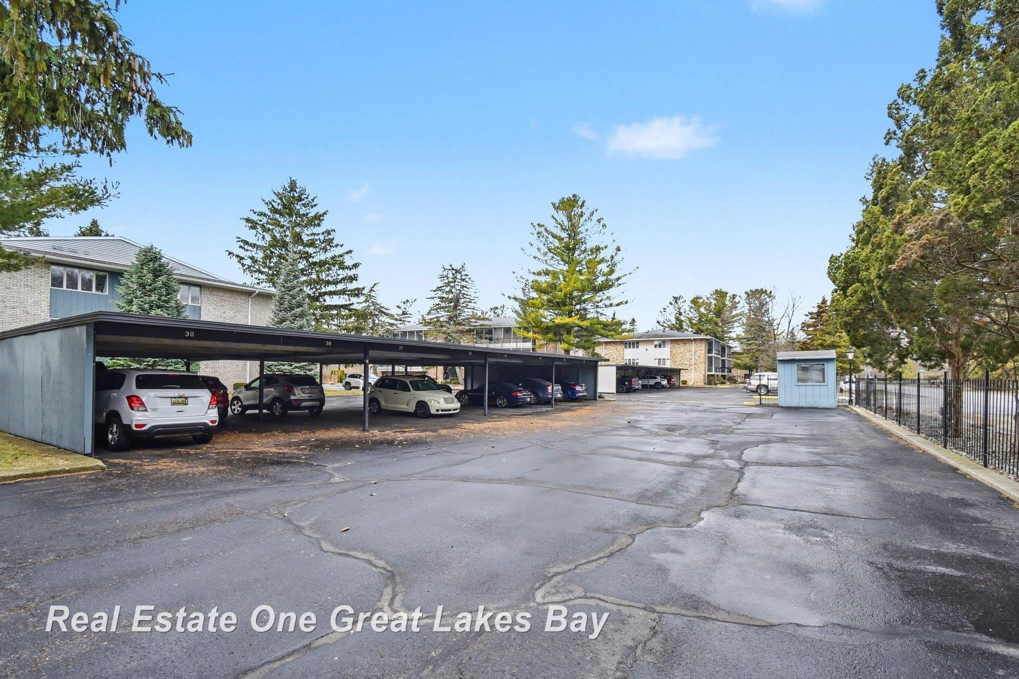 5921 W Michigan Avenue, B2, Saginaw, MI 48638 — Photo 34