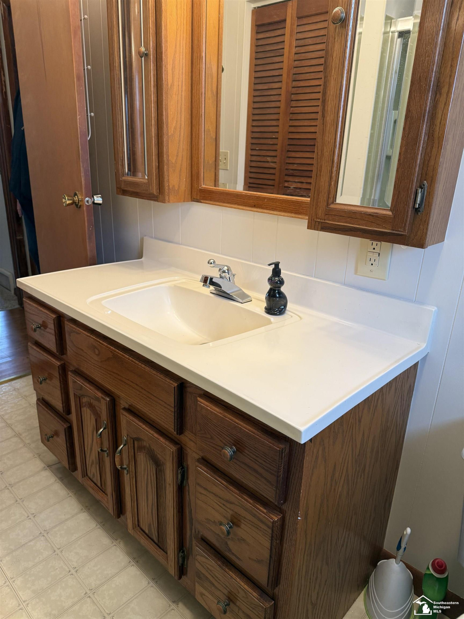 240 ypsilanti Street, Dundee, MI 48131 — Photo 8