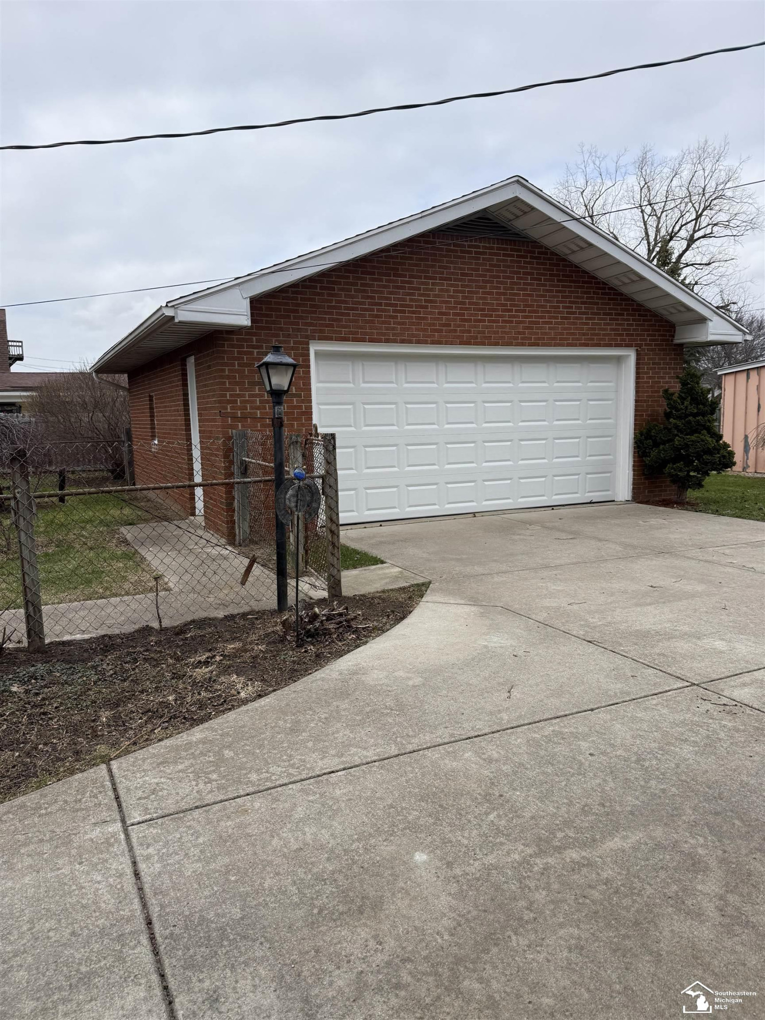 240 ypsilanti Street, Dundee, MI 48131 — Photo 15