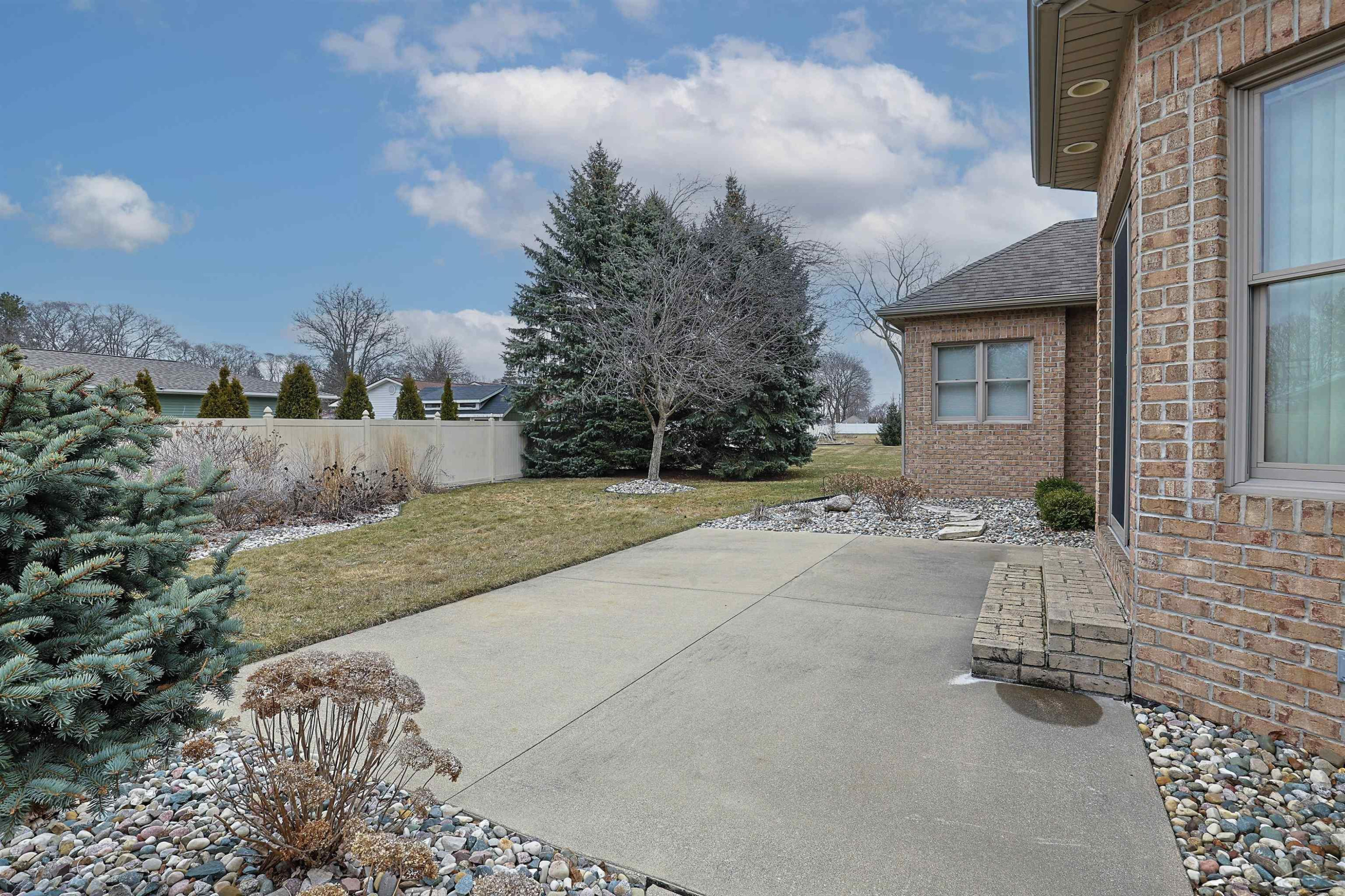 3415 Win Kae Place, Bay City, MI 48706 — Photo 60