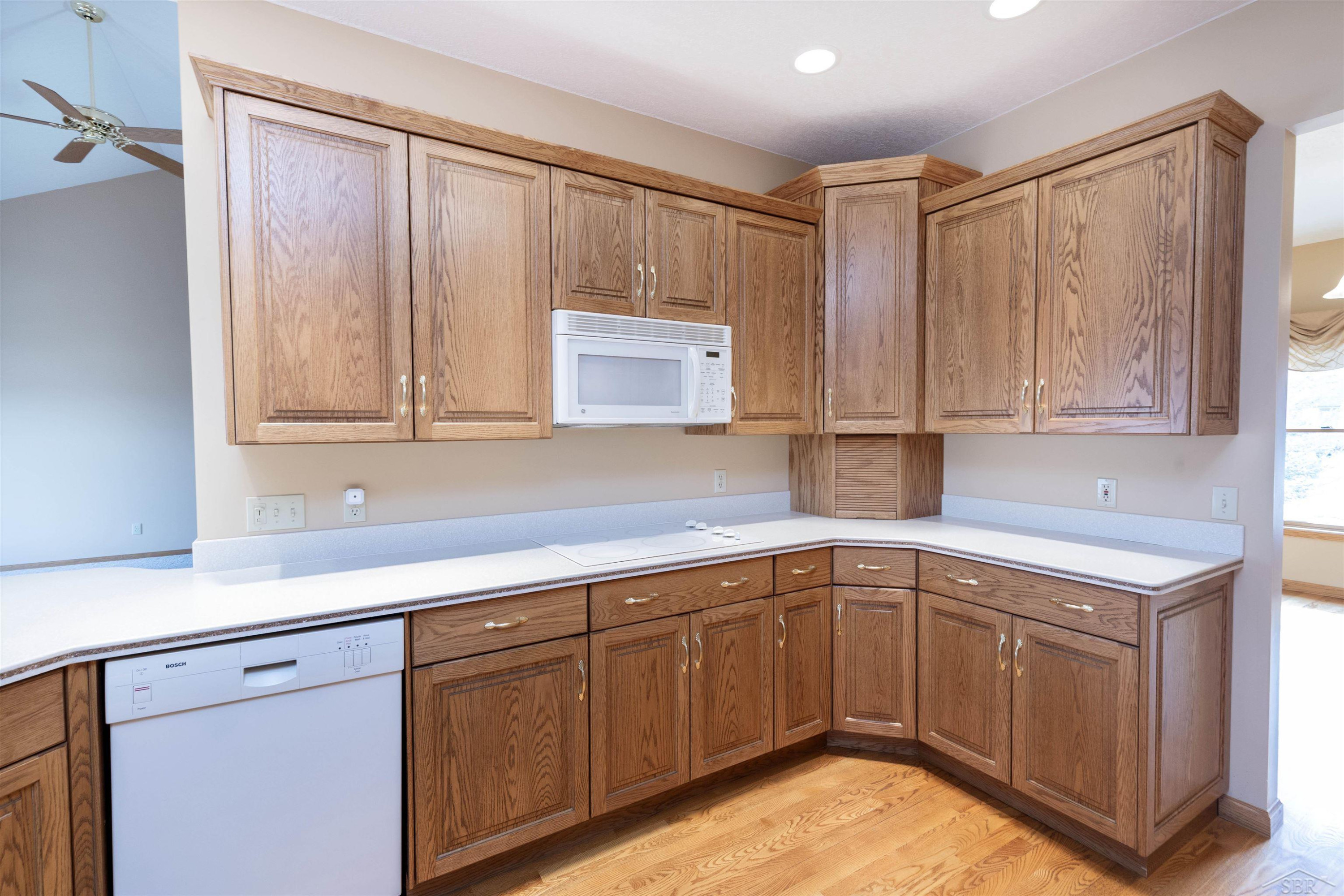 3415 Win Kae Place, Bay City, MI 48706 — Photo 10