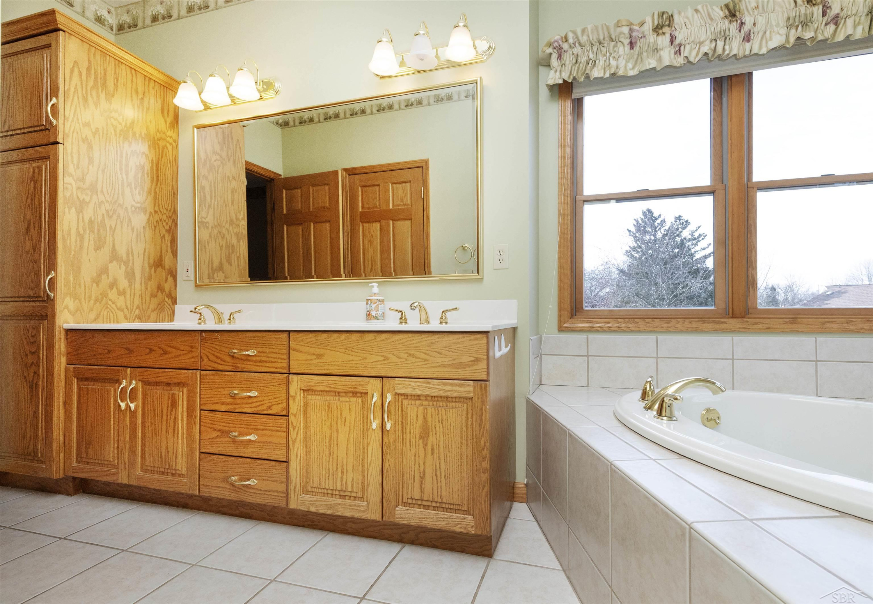 3415 Win Kae Place, Bay City, MI 48706 — Photo 30