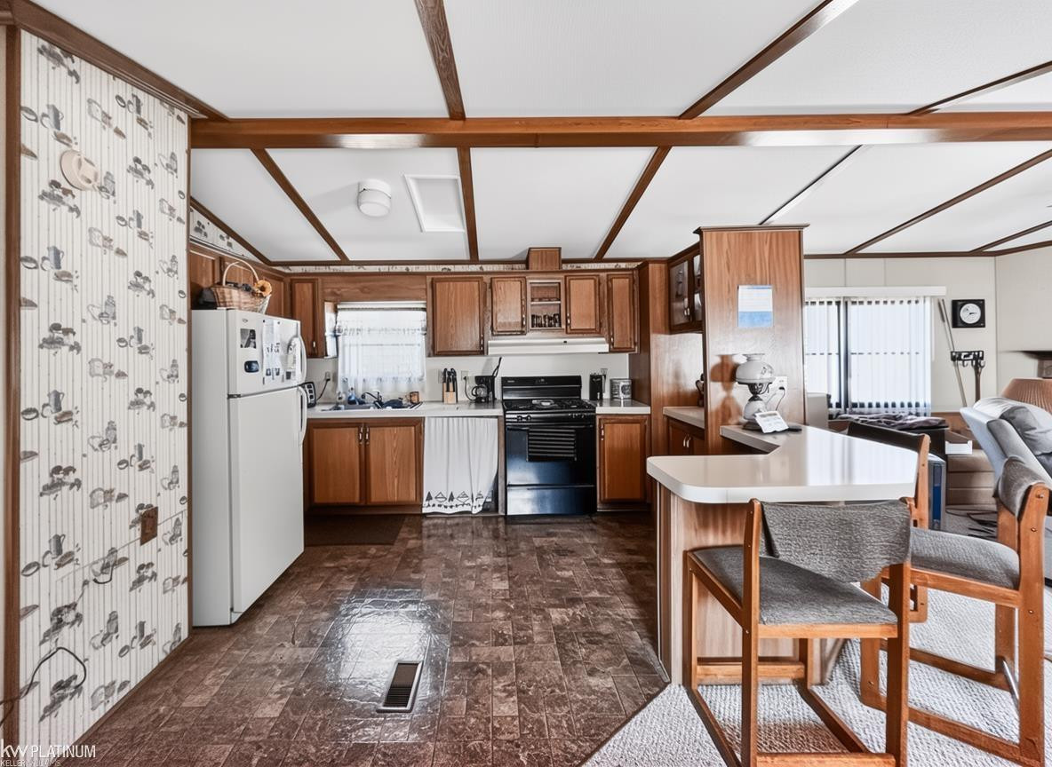 48609 Pineview Drive, Shelby, MI 48317 — Photo 6