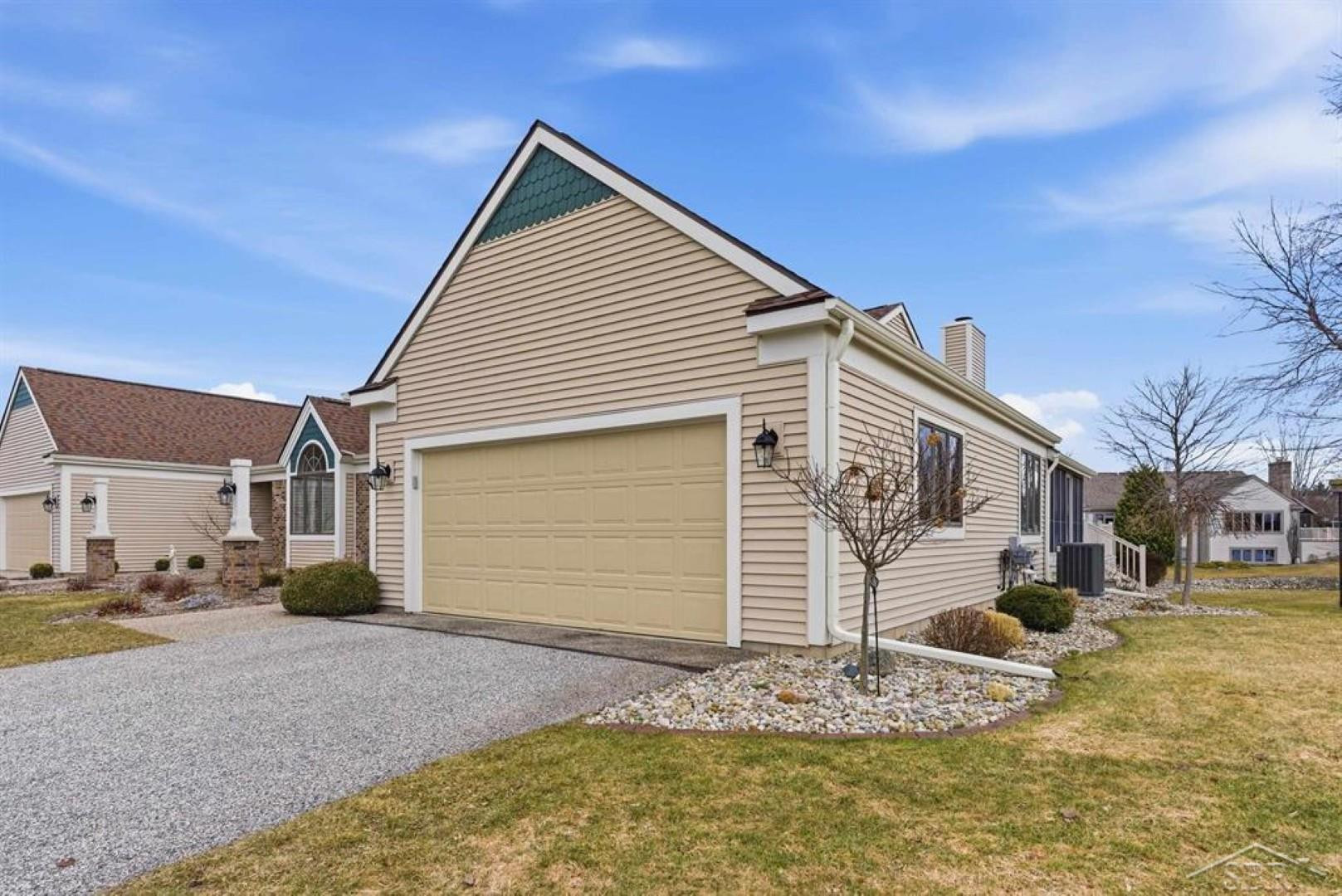 5603 Firethorne Drive, Bay City, MI 48706 — Photo 3