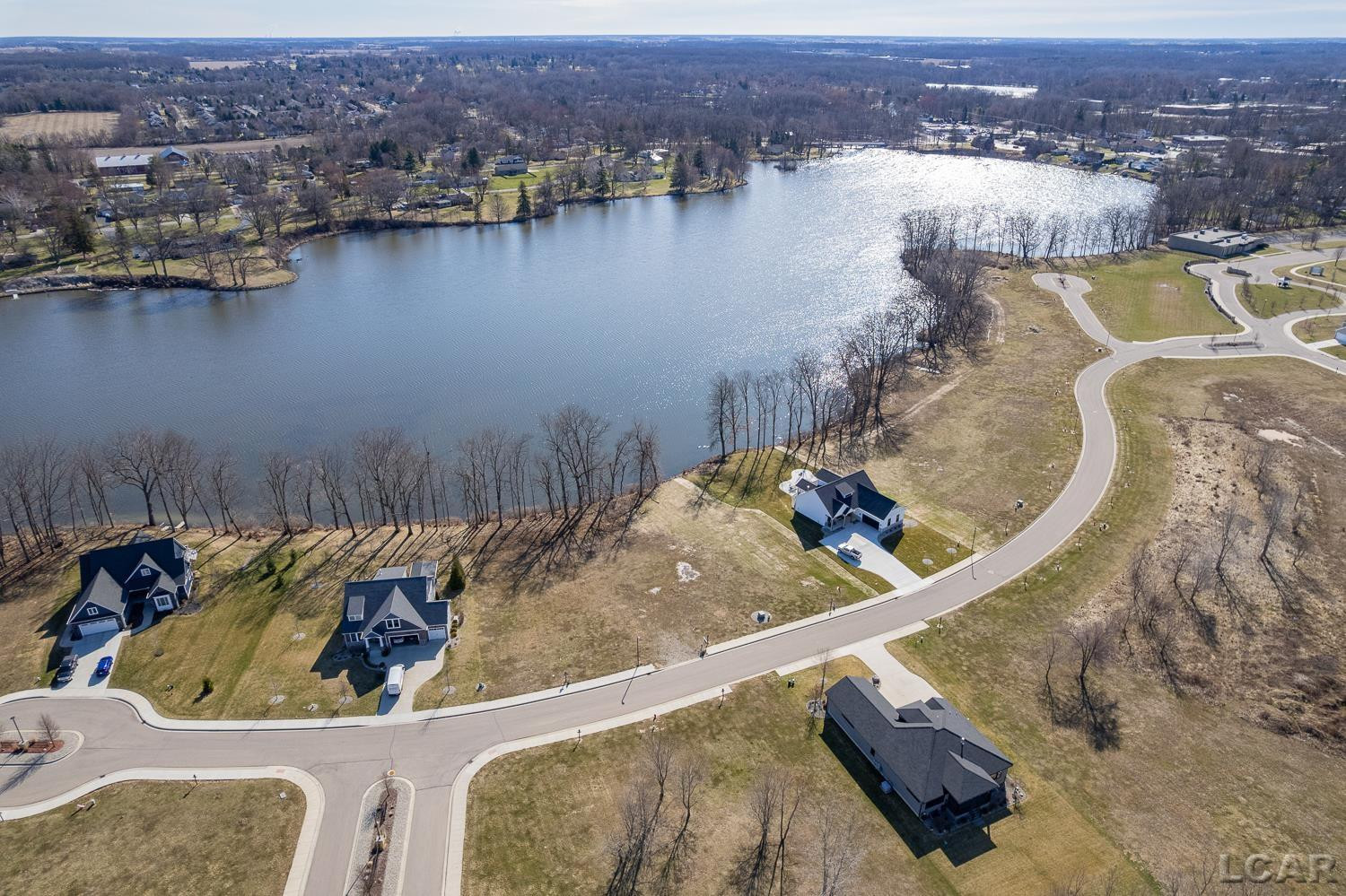756 Eagle View Way, Unit 18 Lone Oak of Red Mill P, Tecumseh, MI 49286 — Photo 2