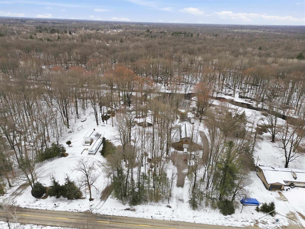 2647 W Huckleberry Road, Sanford, MI 48657 — Photo 2