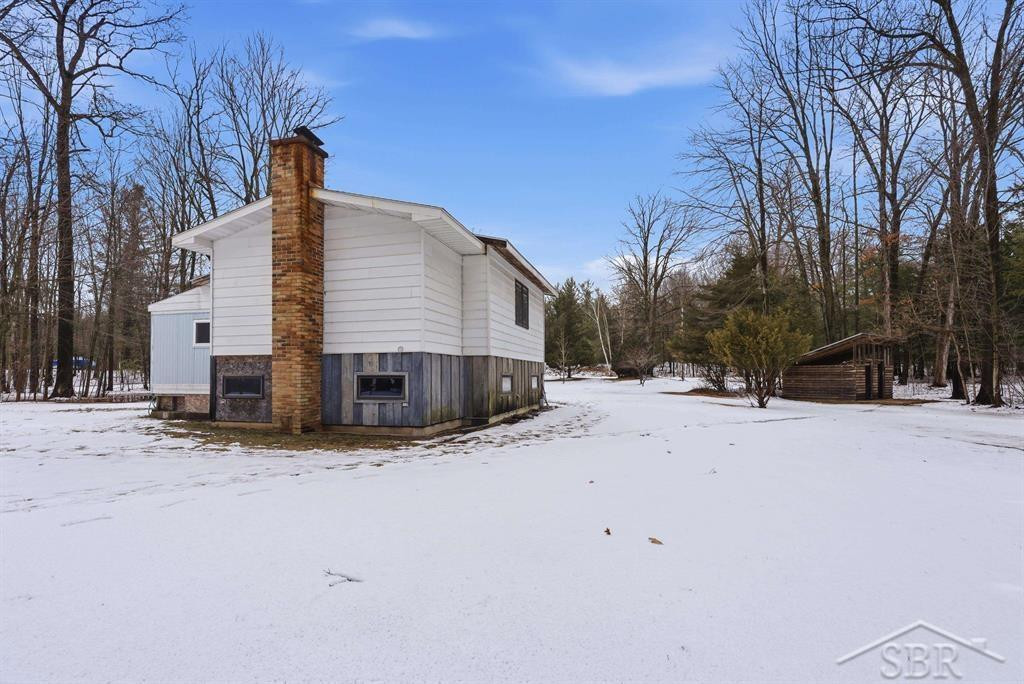 2647 W Huckleberry Road, Sanford, MI 48657 — Photo 12