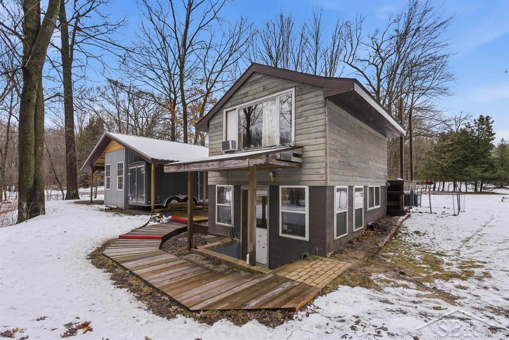 2647 W Huckleberry Road, Sanford, MI 48657 — Photo 16