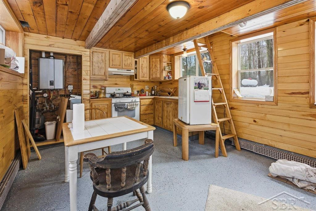 2647 W Huckleberry Road, Sanford, MI 48657 — Photo 20