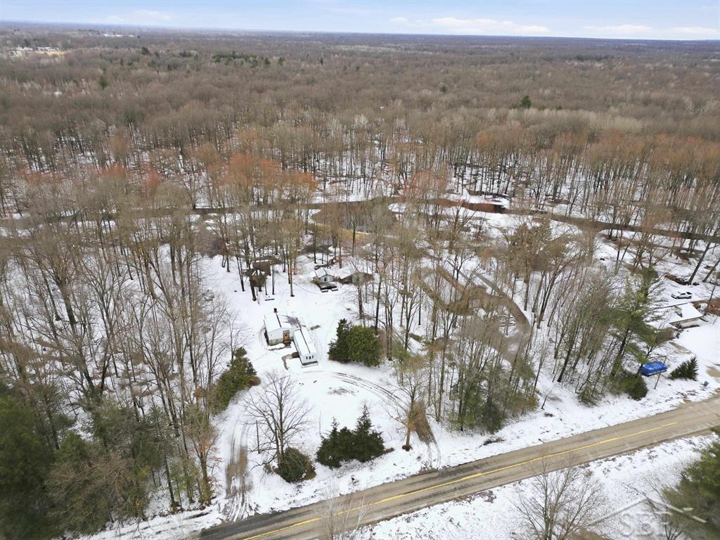 2647 W Huckleberry Road, Sanford, MI 48657 — Photo 32