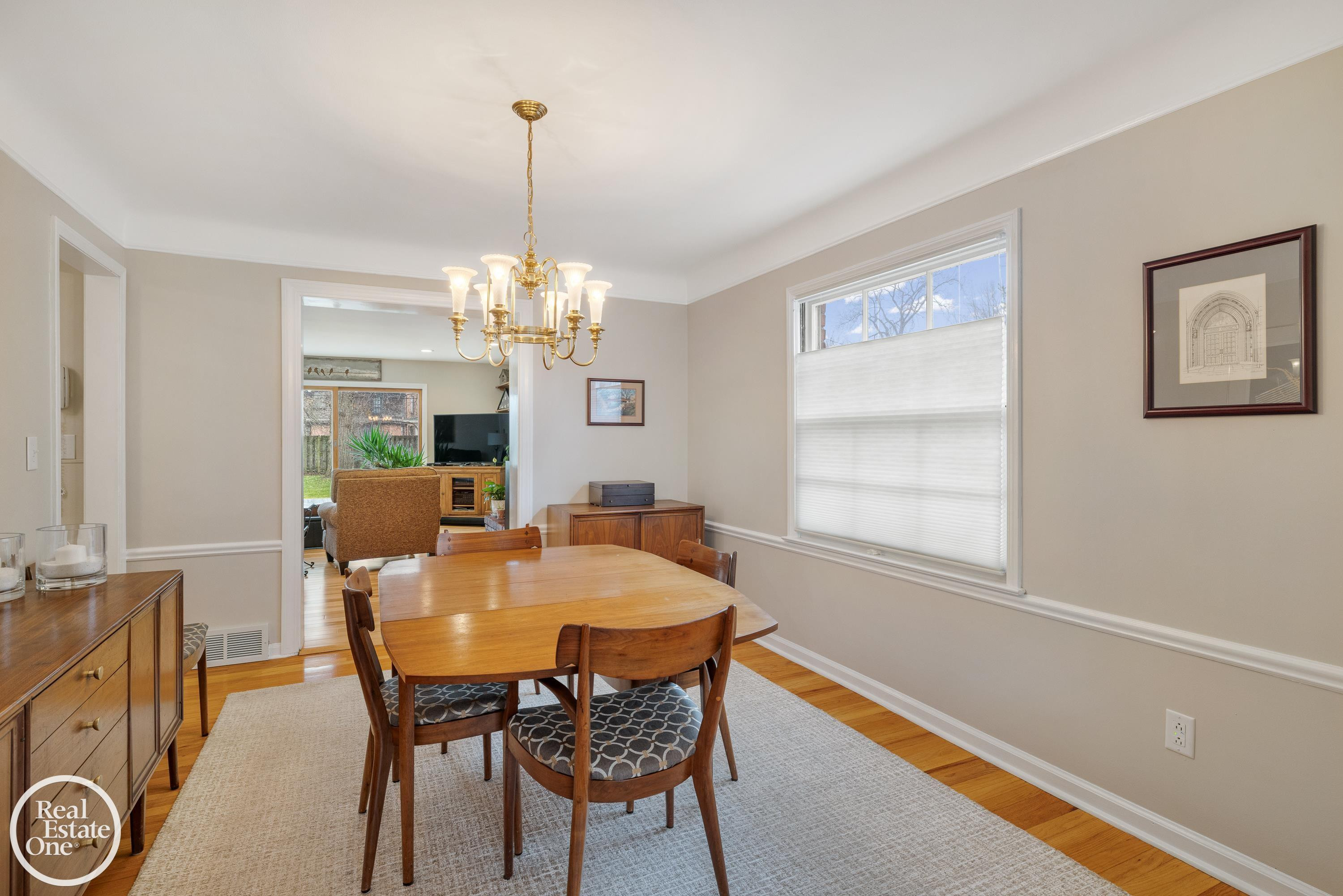 1623 Severn Road, Grosse Pointe, MI 48236 — Photo 11