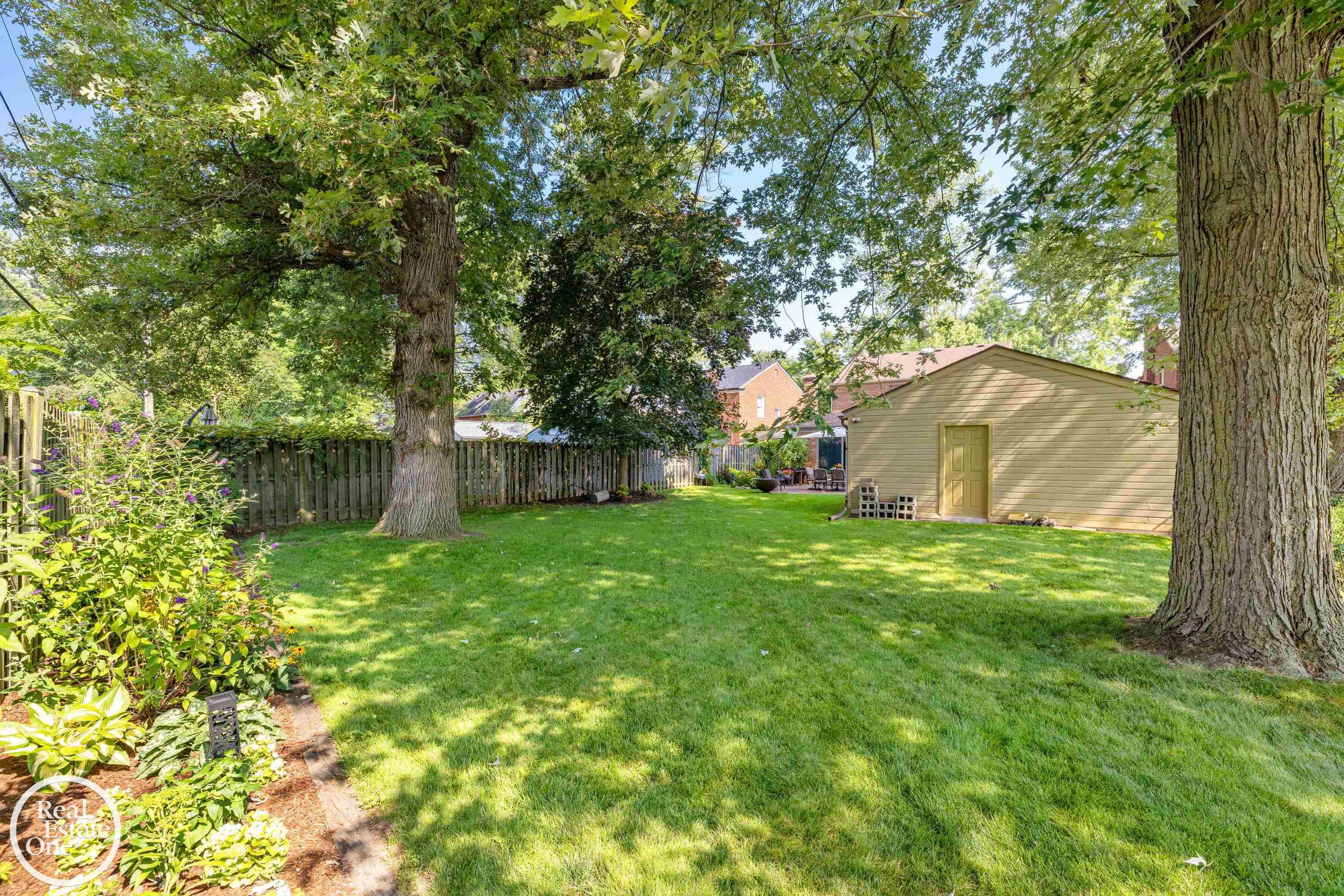 1623 Severn Road, Grosse Pointe, MI 48236 — Photo 64