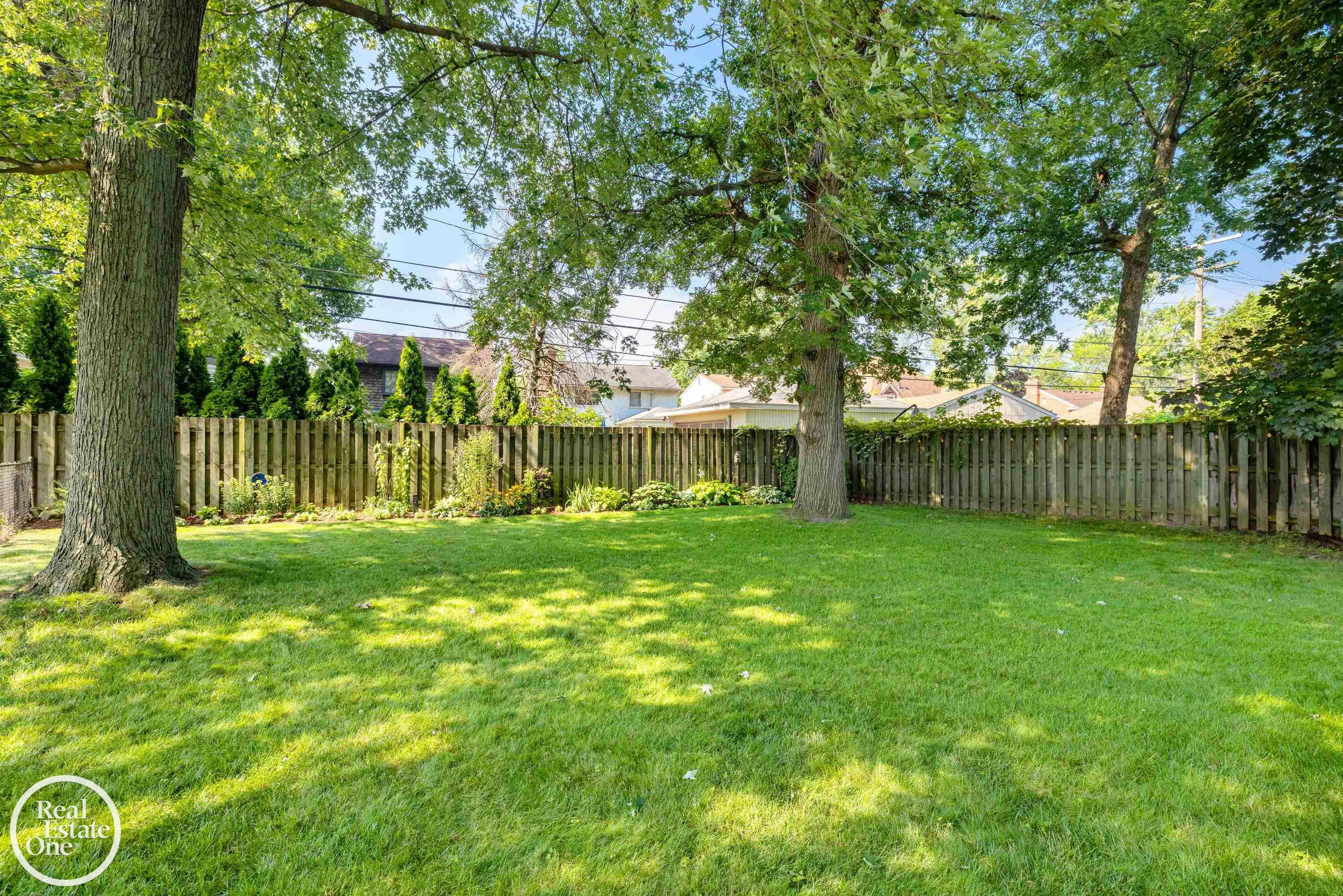 1623 Severn Road, Grosse Pointe, MI 48236 — Photo 65