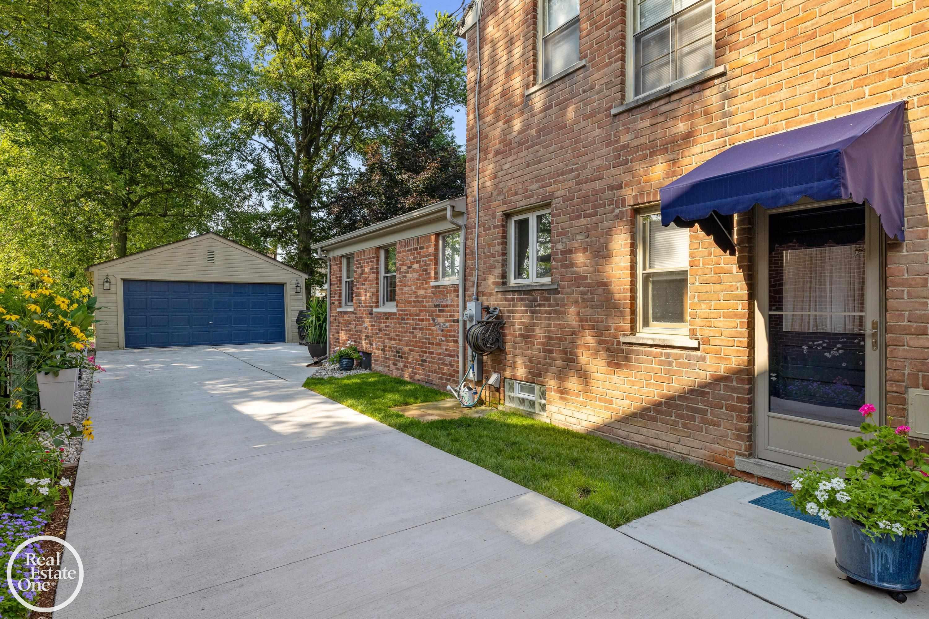 1623 Severn Road, Grosse Pointe, MI 48236 — Photo 72