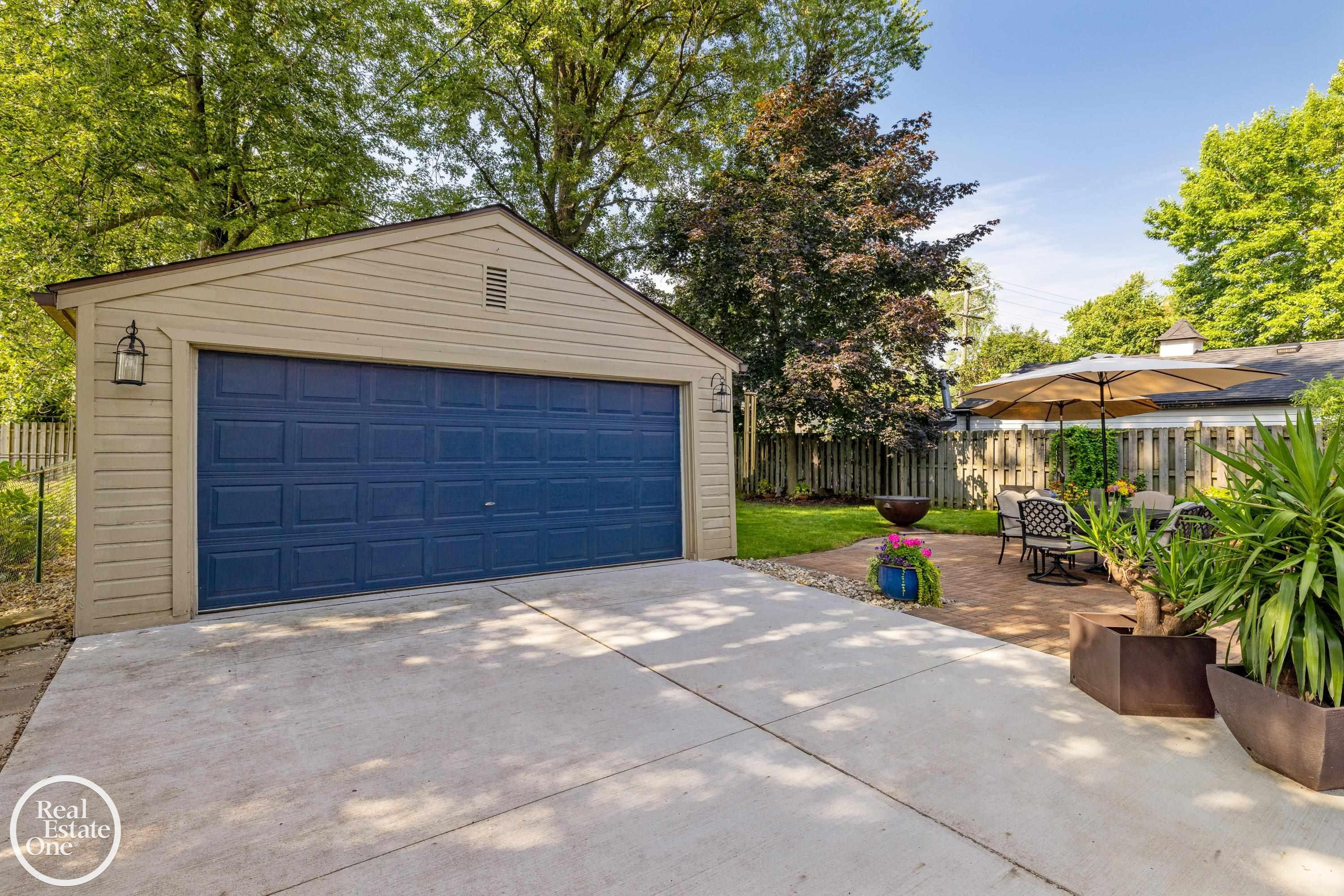 1623 Severn Road, Grosse Pointe, MI 48236 — Photo 77