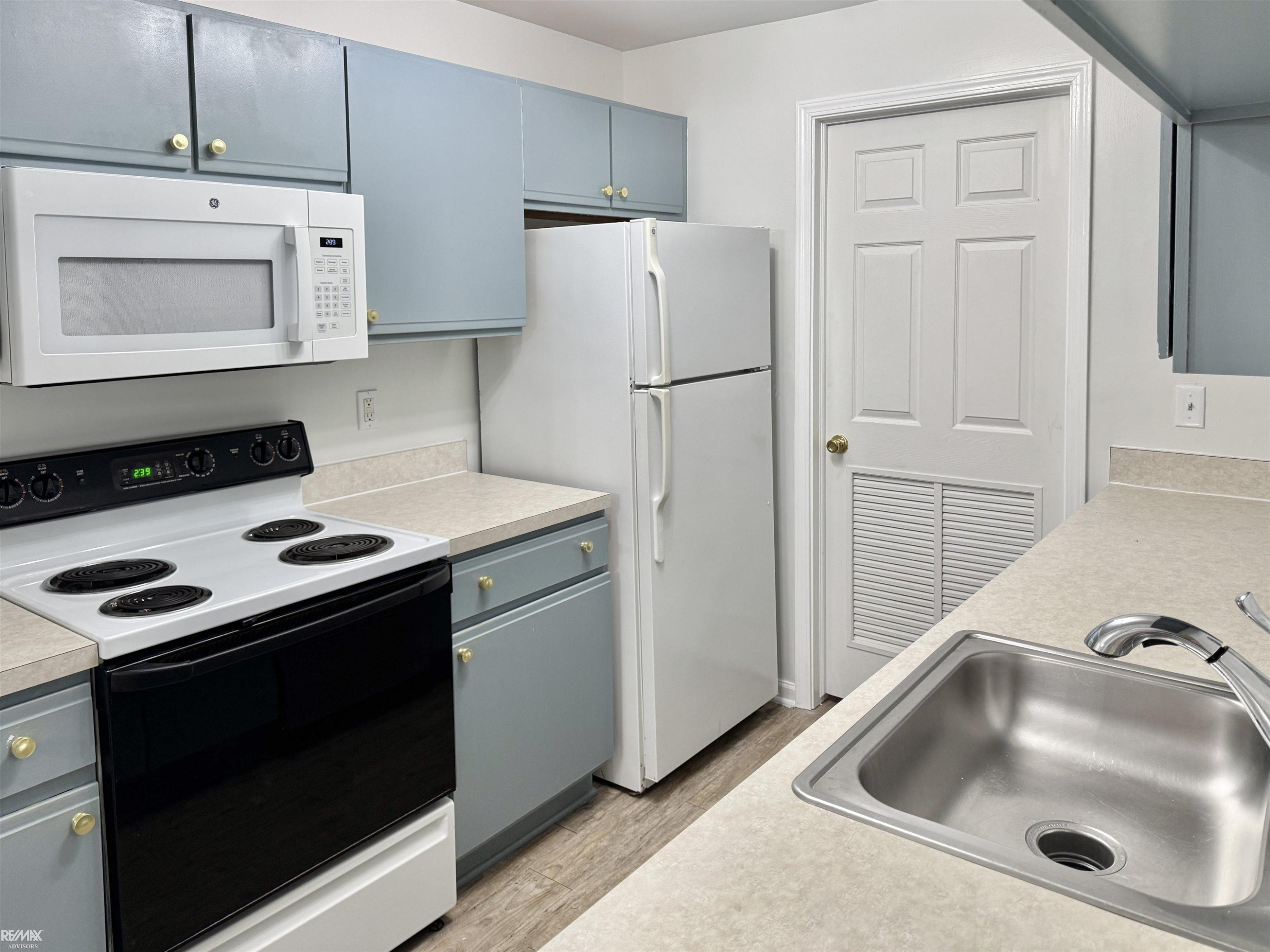 56145 N Troon Street, Utica, MI 48316 — Photo 9