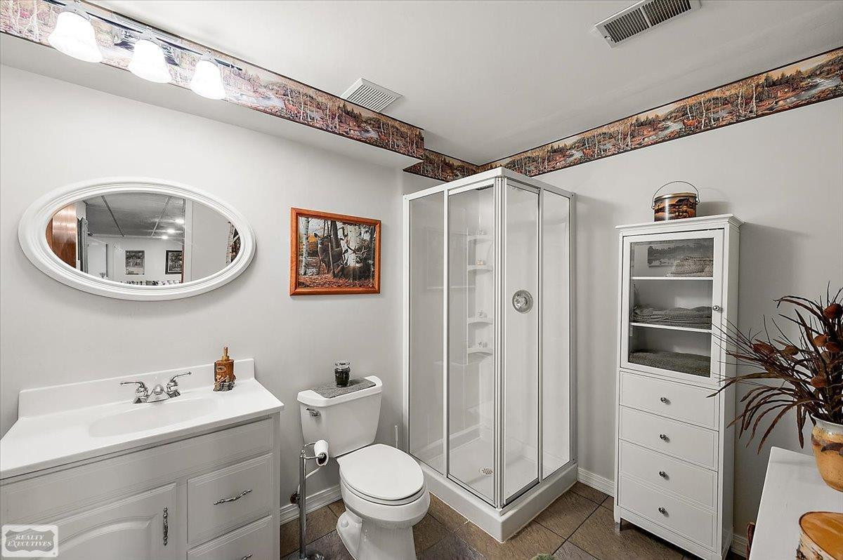 17331 Lorraine Drive, Macomb, MI 48044 — Photo 53
