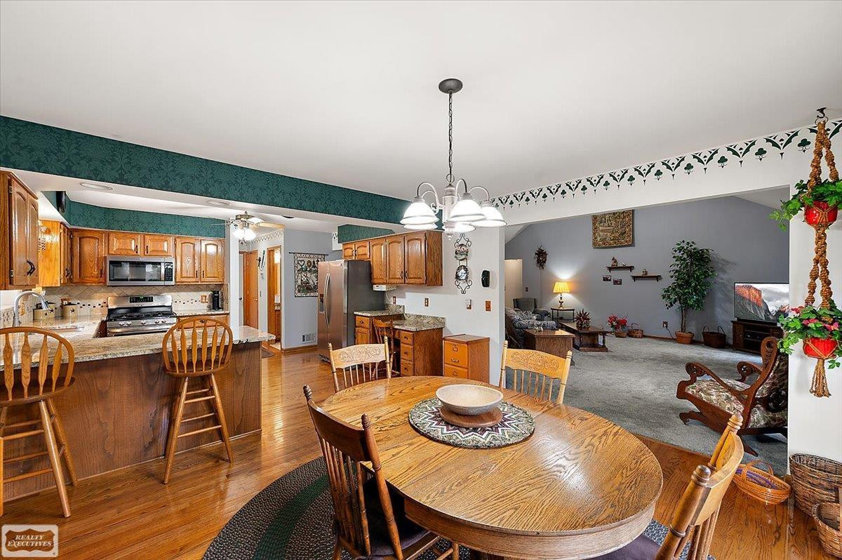 17331 Lorraine Drive, Macomb, MI 48044 — Photo 21