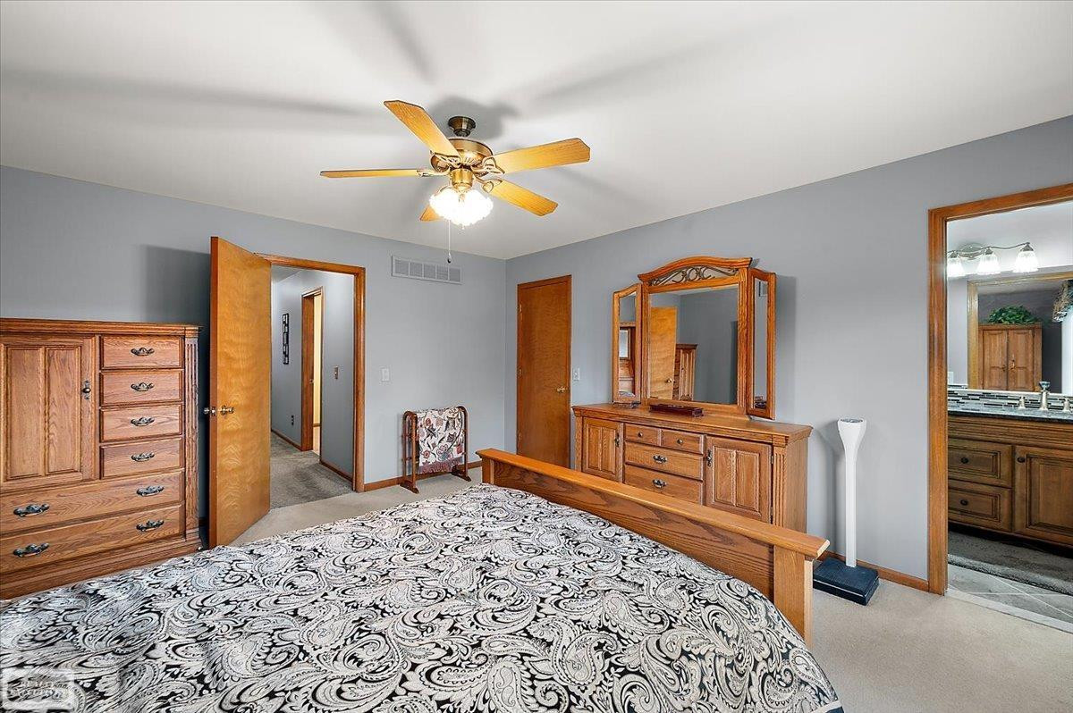 17331 Lorraine Drive, Macomb, MI 48044 — Photo 32