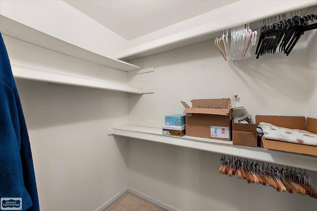 17331 Lorraine Drive, Macomb, MI 48044 — Photo 36