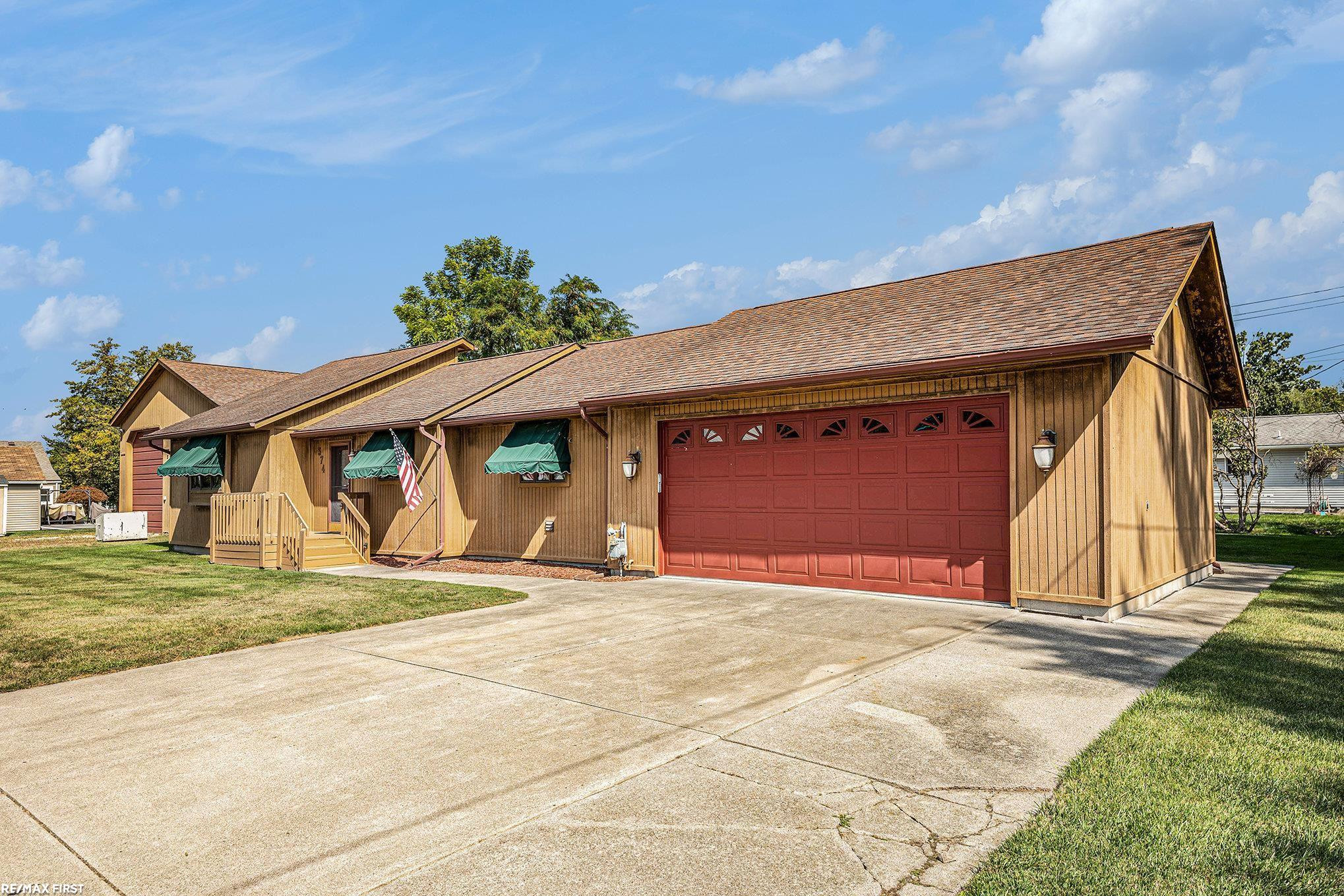 374 Monroe Boulevard, MI 48028 — Photo 10