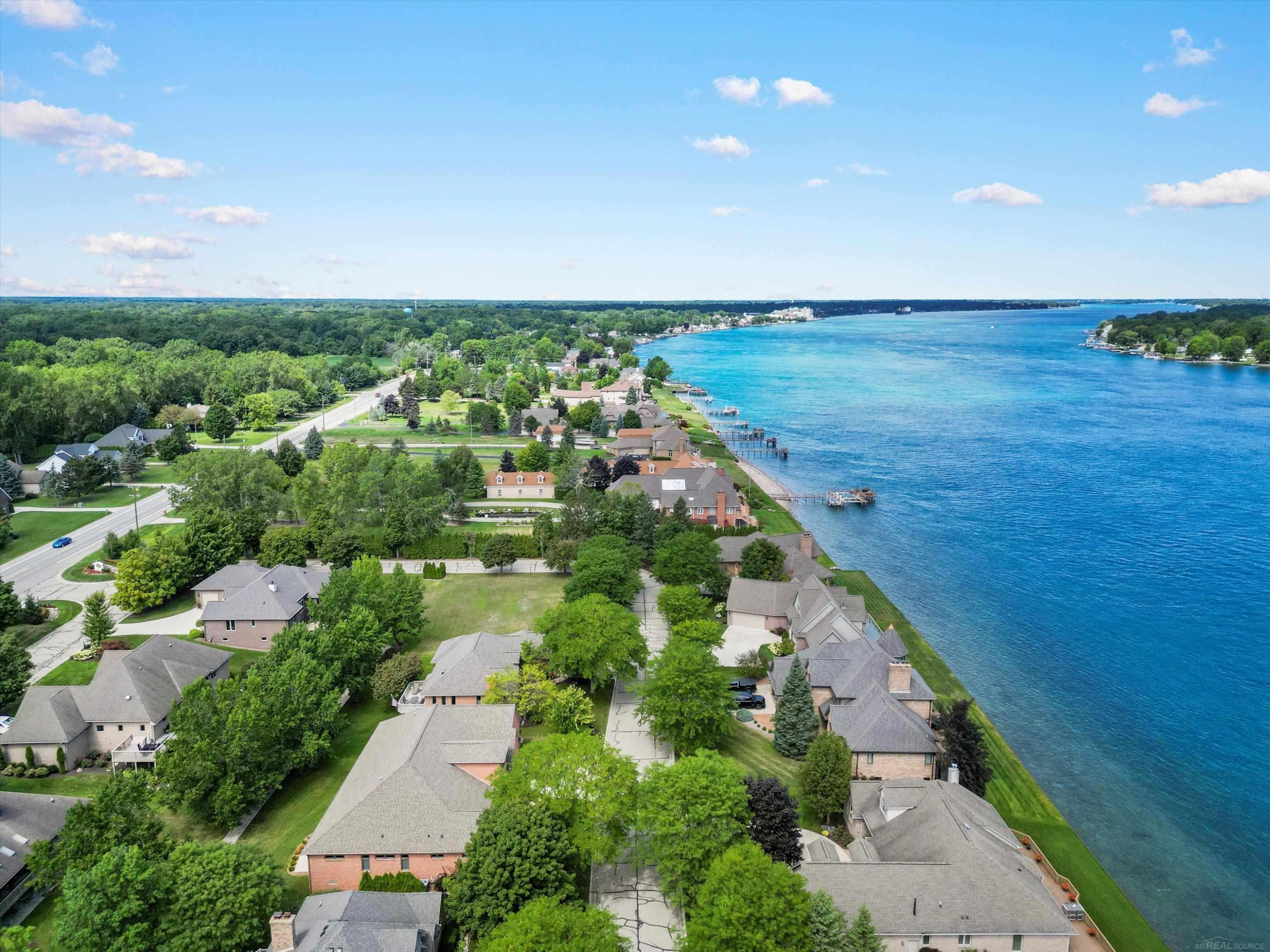 3708 Riverview Terrace N Road, MI — Photo 97