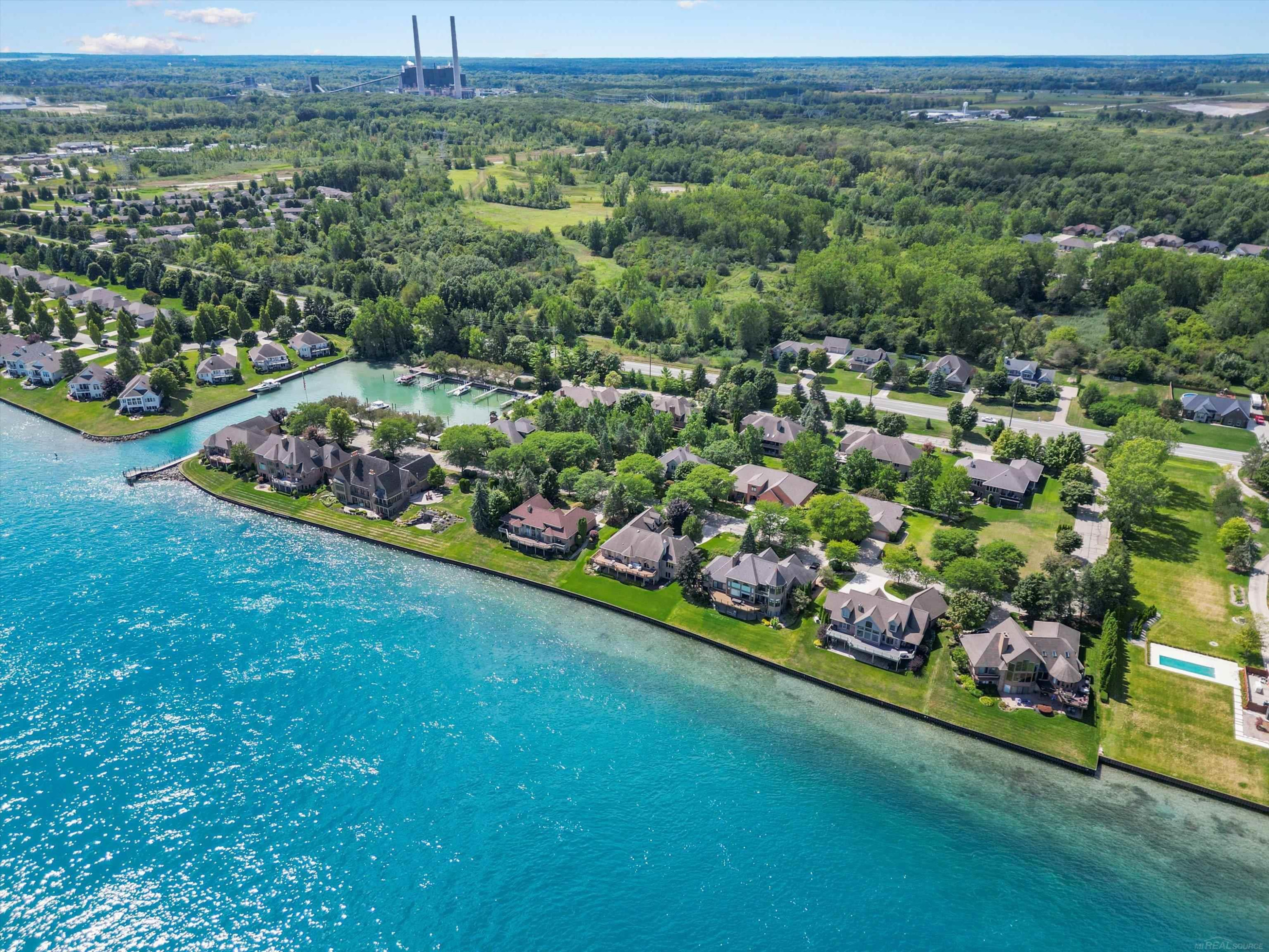 3708 Riverview Terrace N Road, MI — Photo 99