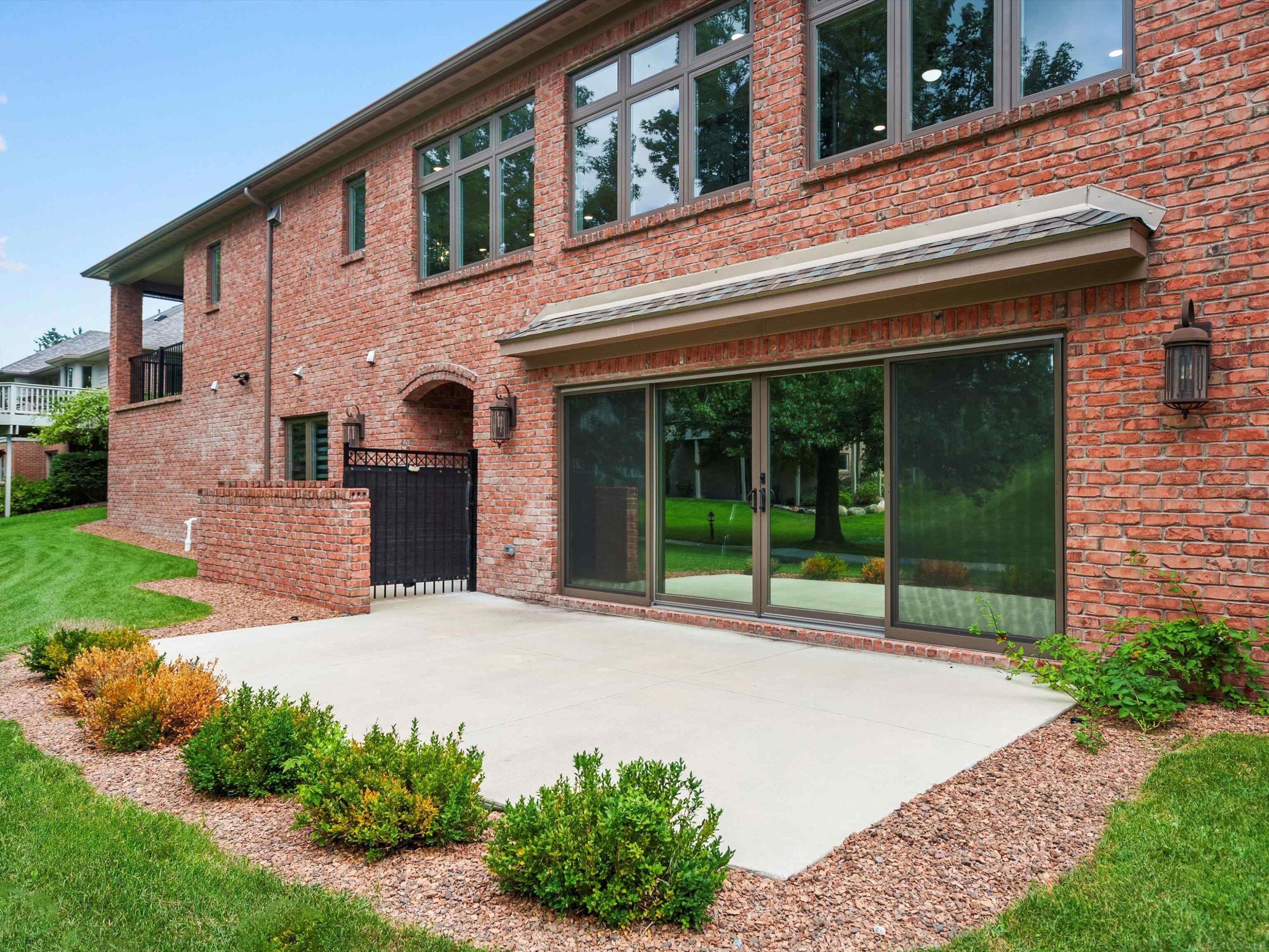 3708 Riverview Terrace N Road, MI — Photo 3