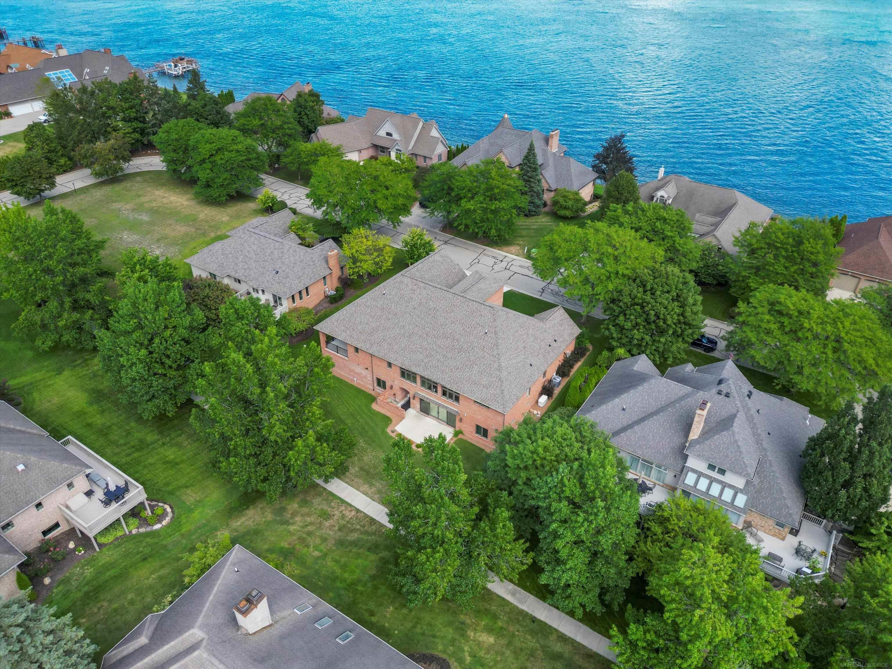 3708 Riverview Terrace N Road, MI — Photo 4