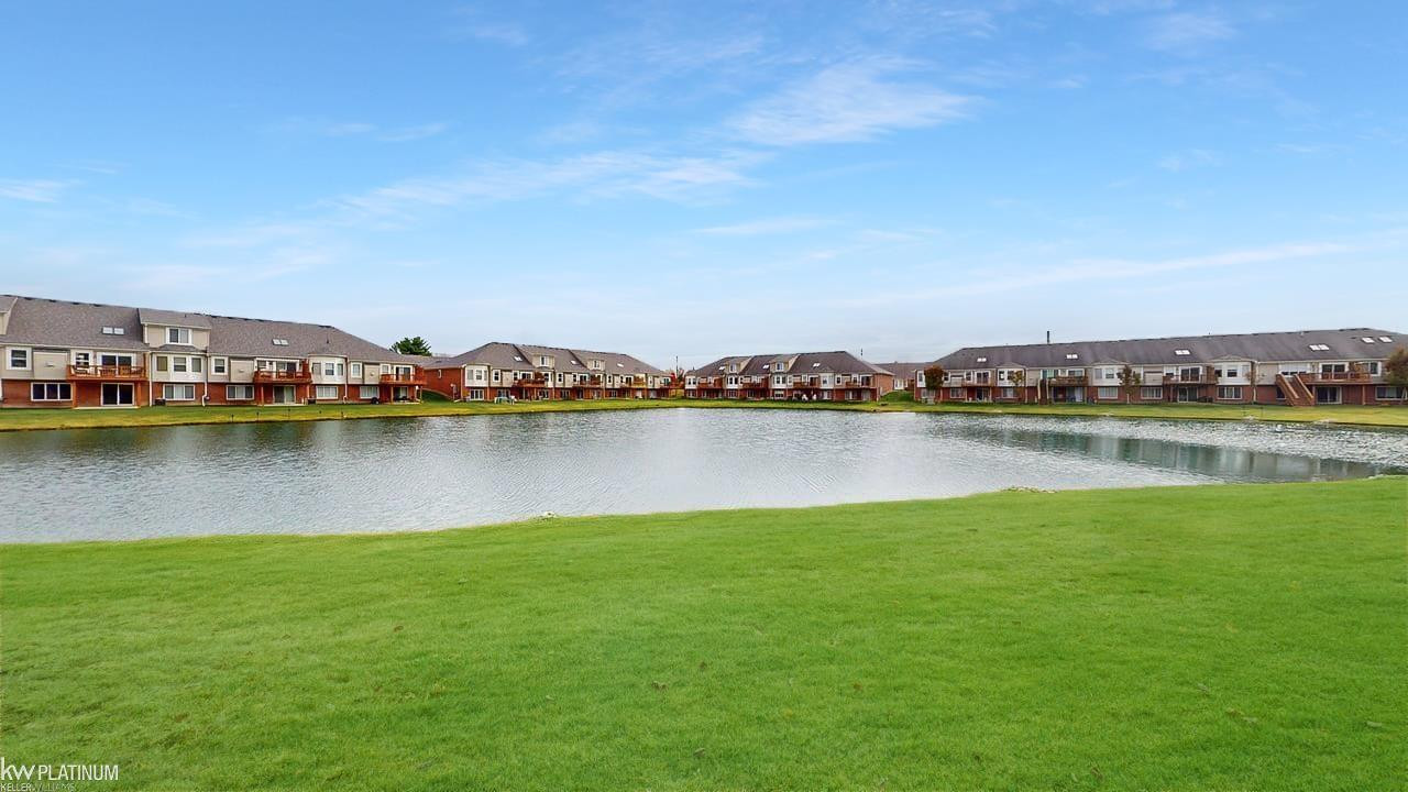 49220 Village Pointe Drive, Shelby Twp, MI 48315 — Photo 42