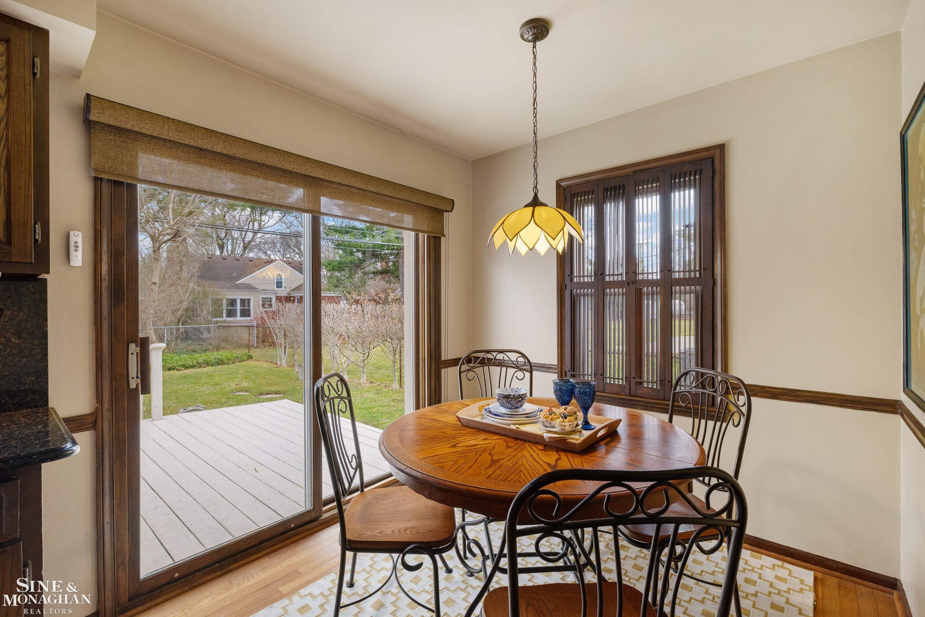 597 Hollywood Avenue, Grosse Pointe Woods, MI 48236 — Photo 16