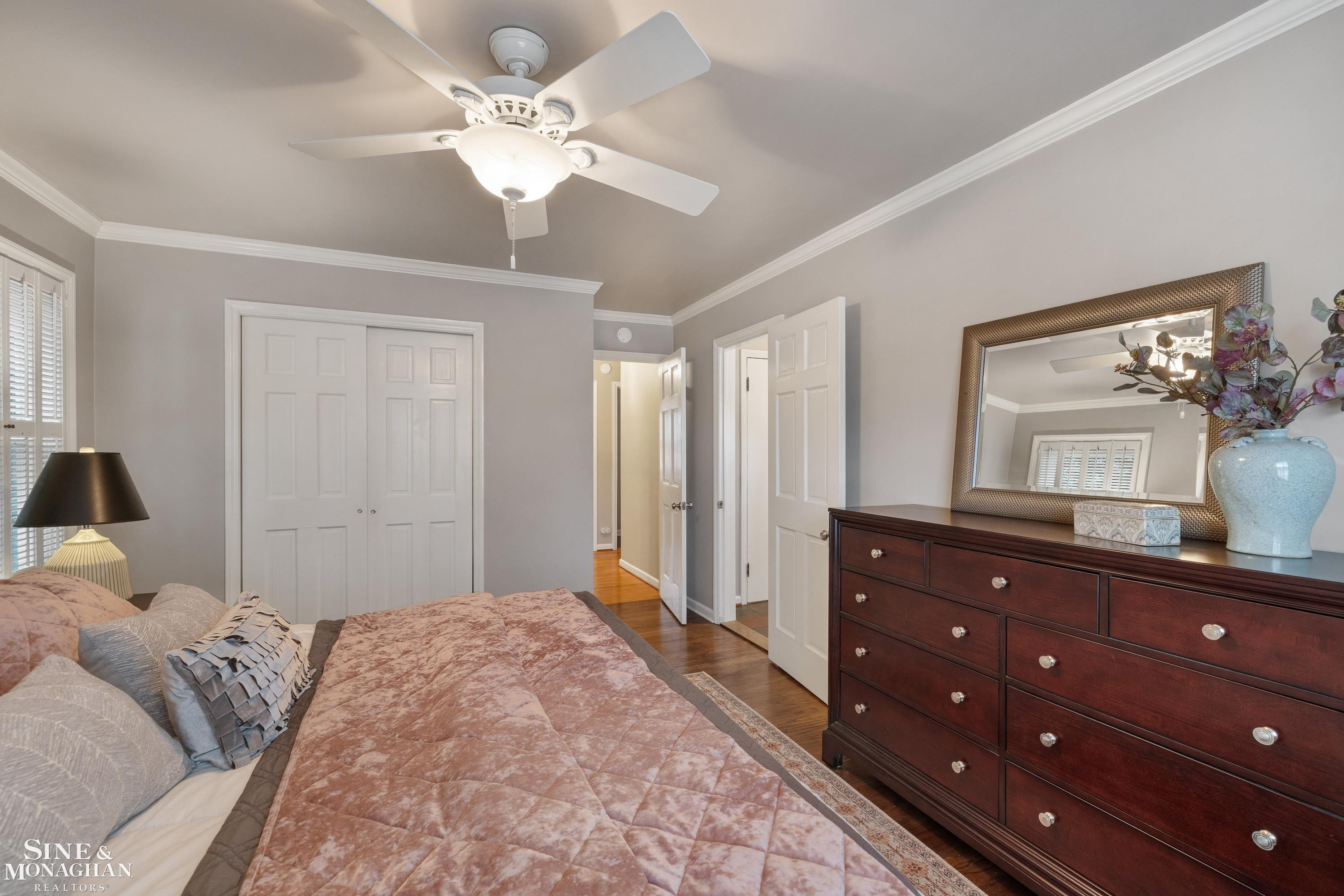 597 Hollywood Avenue, Grosse Pointe Woods, MI 48236 — Photo 19