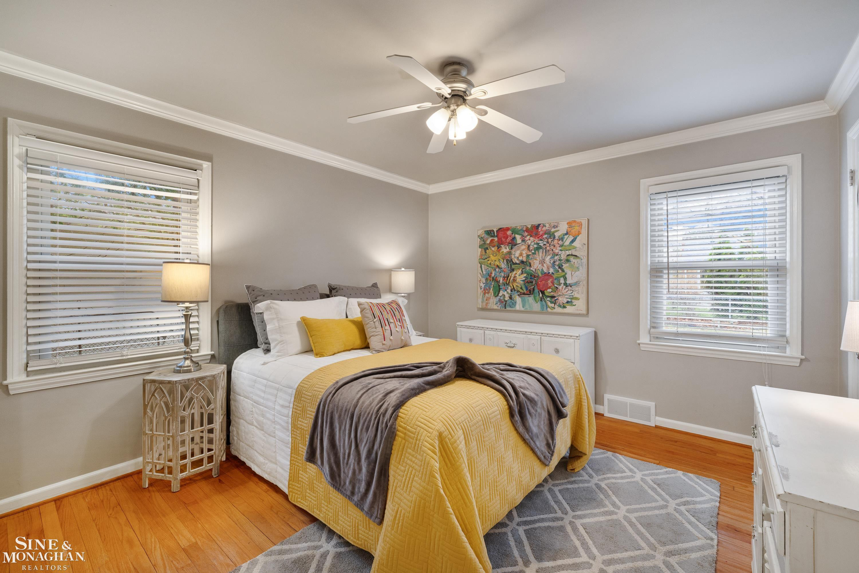 597 Hollywood Avenue, Grosse Pointe Woods, MI 48236 — Photo 21