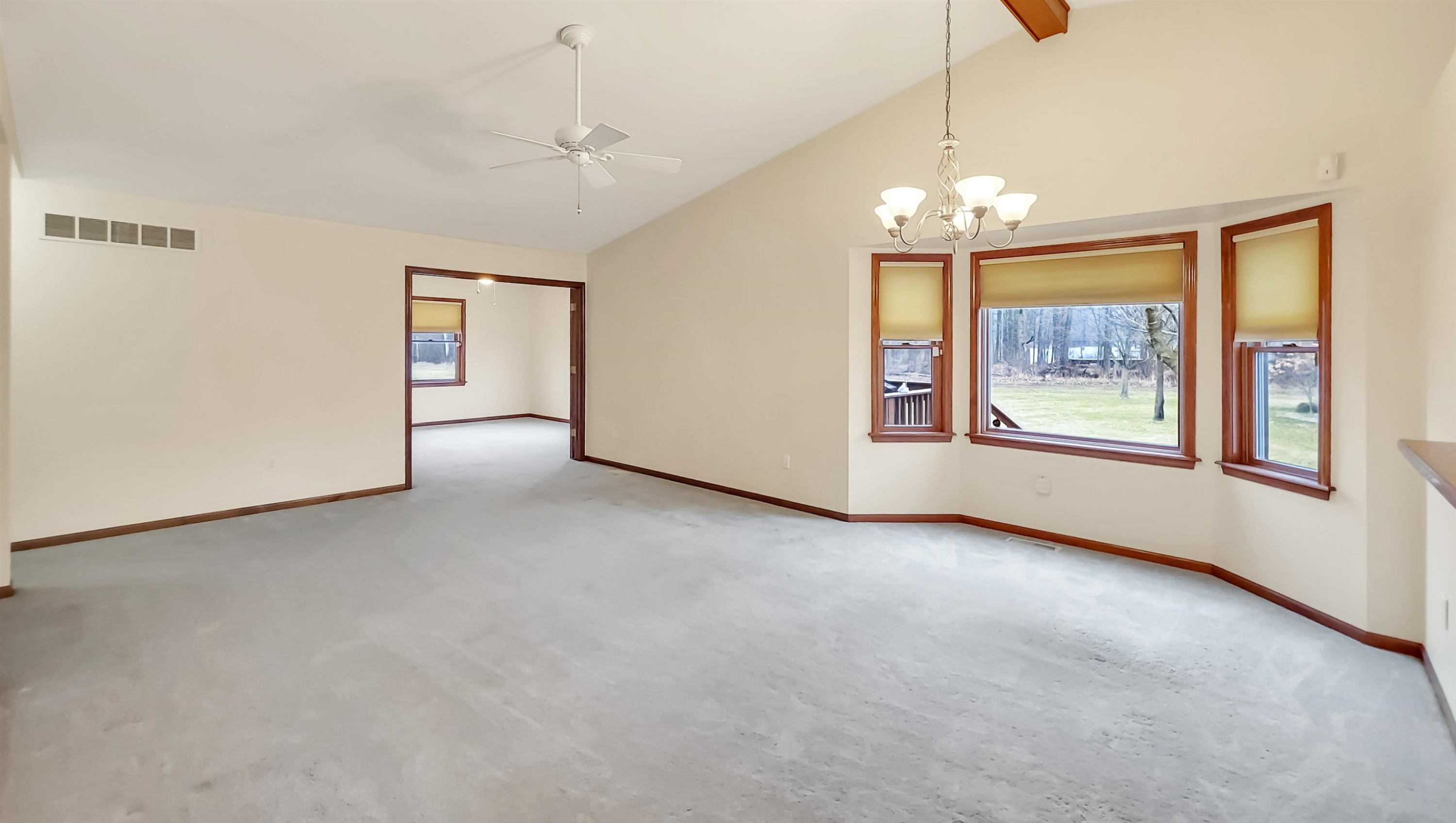 6292 Prince Court, Flushing, MI 48433 — Photo 6