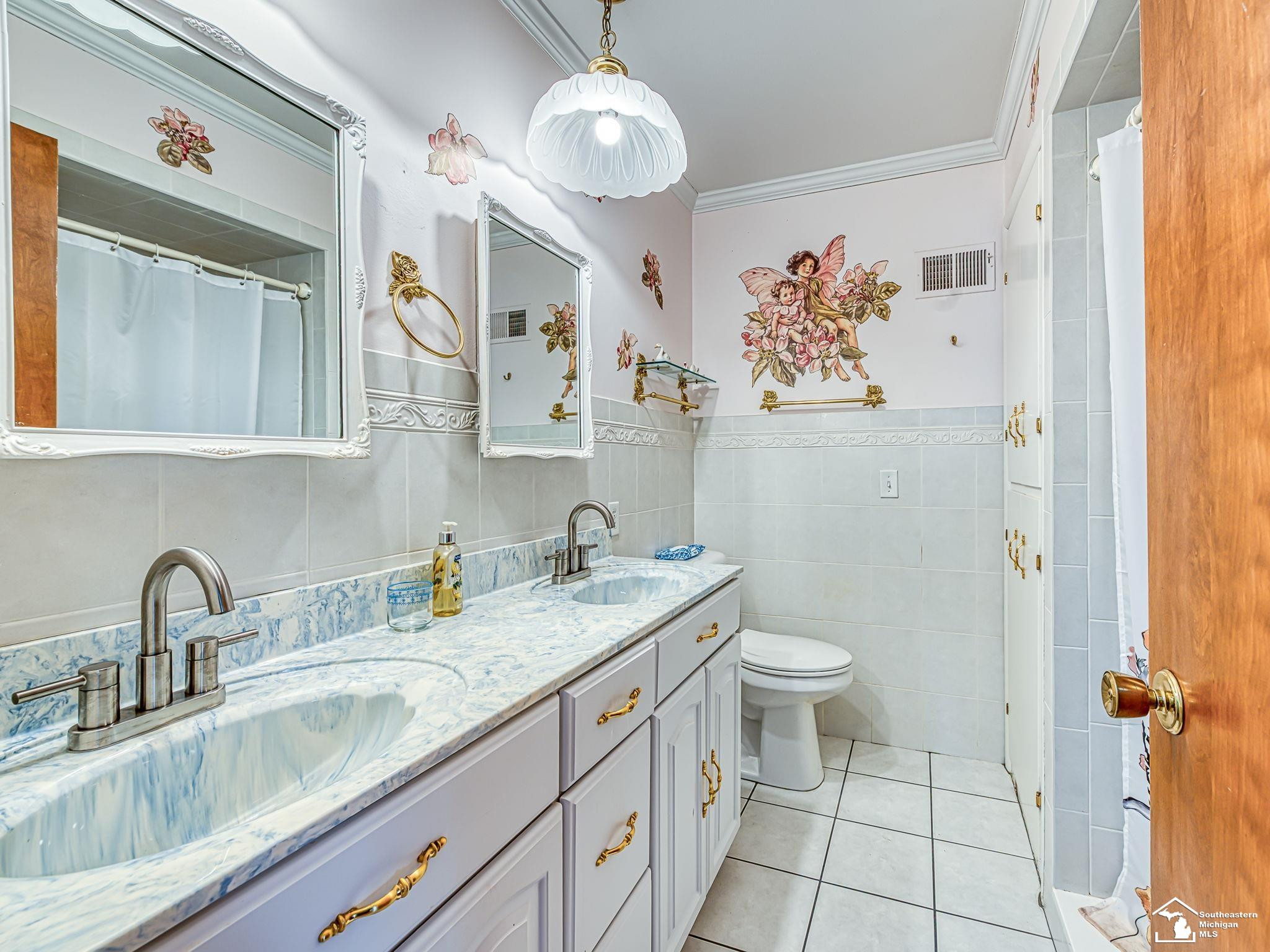 469 Bentley Drive, Monroe, MI 48162 — Photo 12