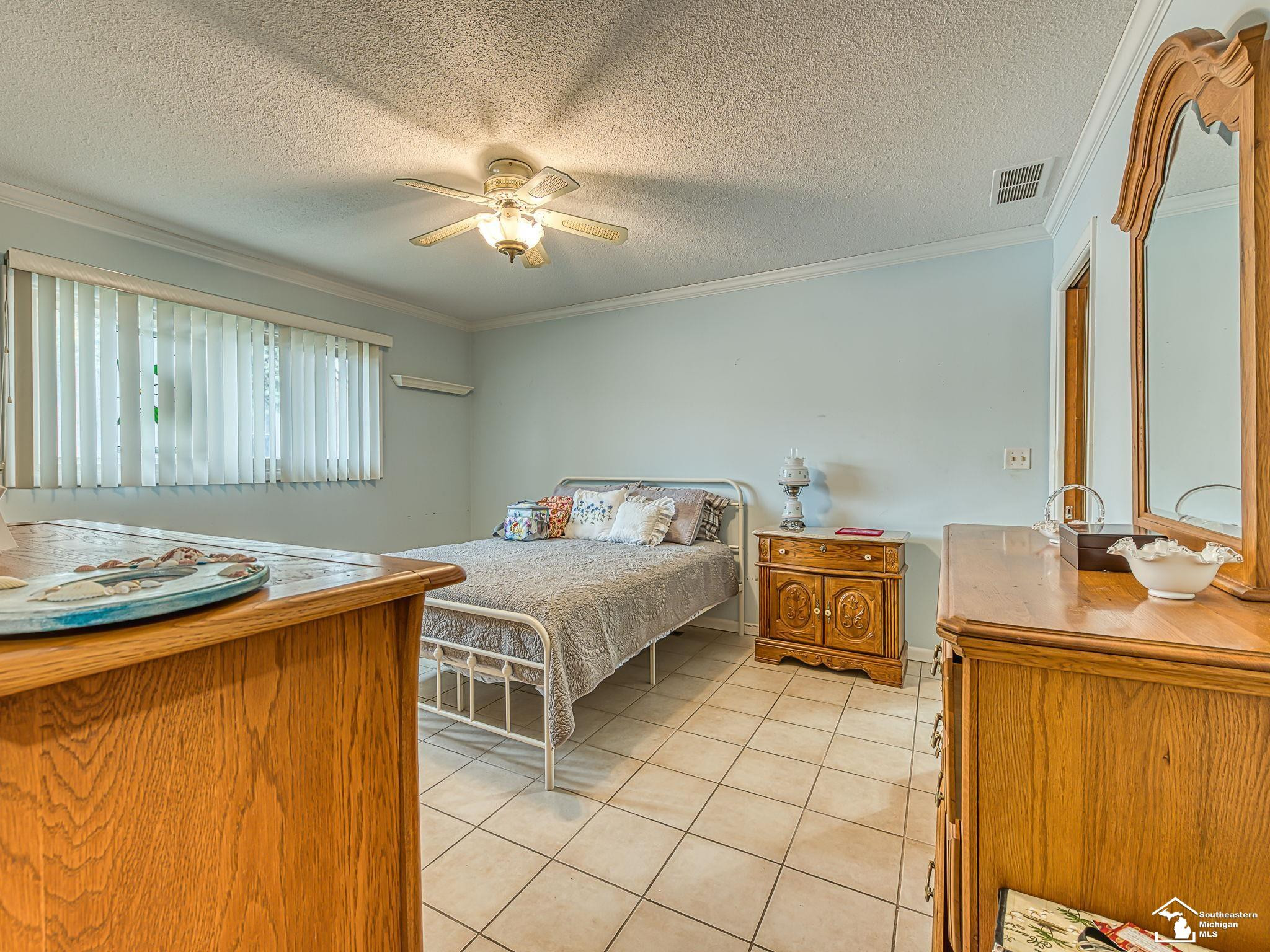 469 Bentley Drive, Monroe, MI 48162 — Photo 13